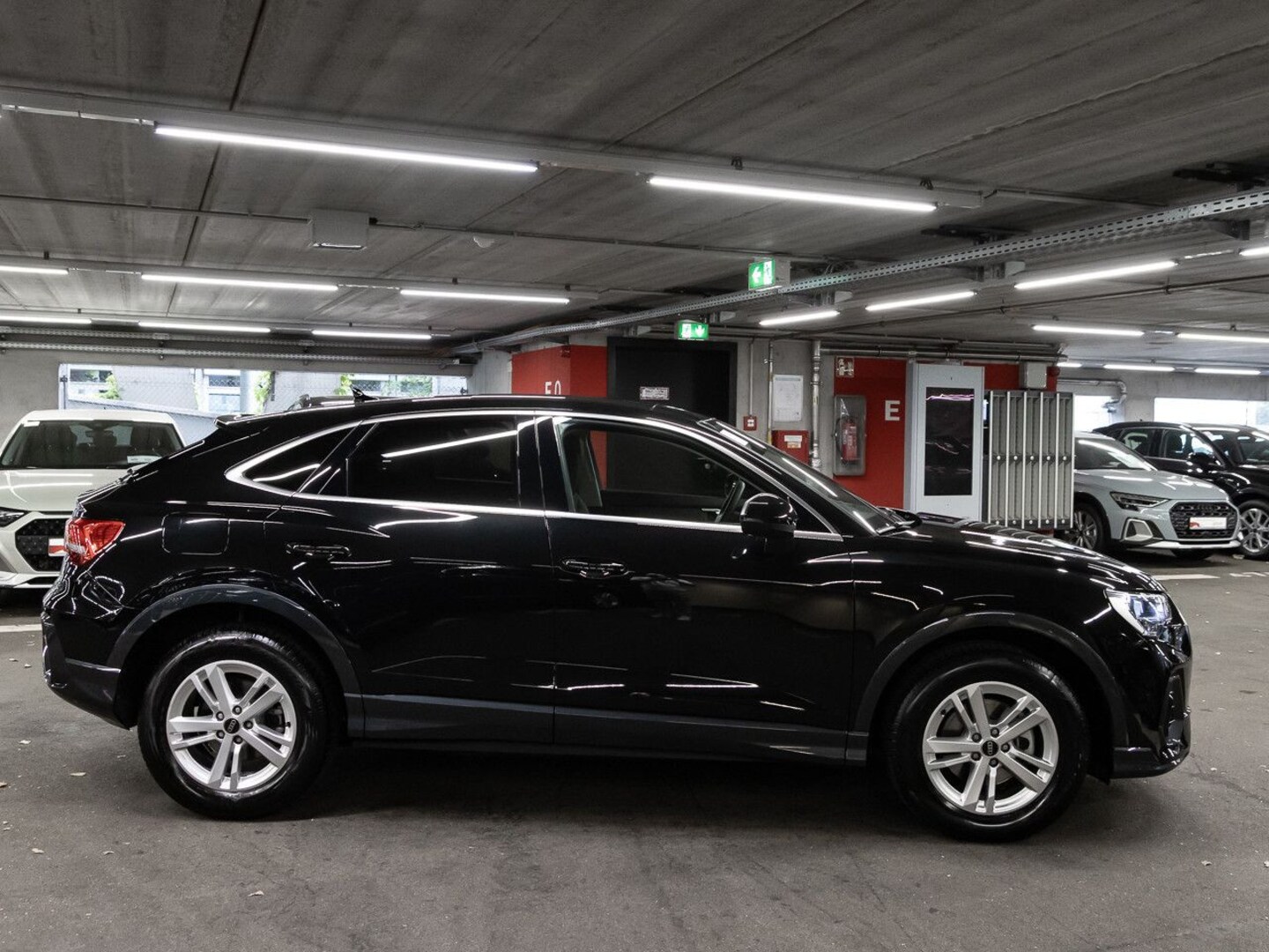Bild über Audi Q3 Sportback 35 TDI S tronic - für weitere Informationen kontaktieren Sie den Audi Partner