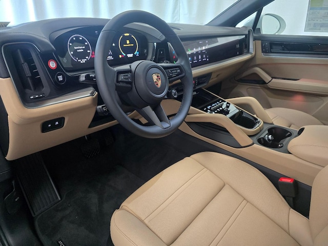 2025 Porsche Cayenne E-Hybrid Coupe