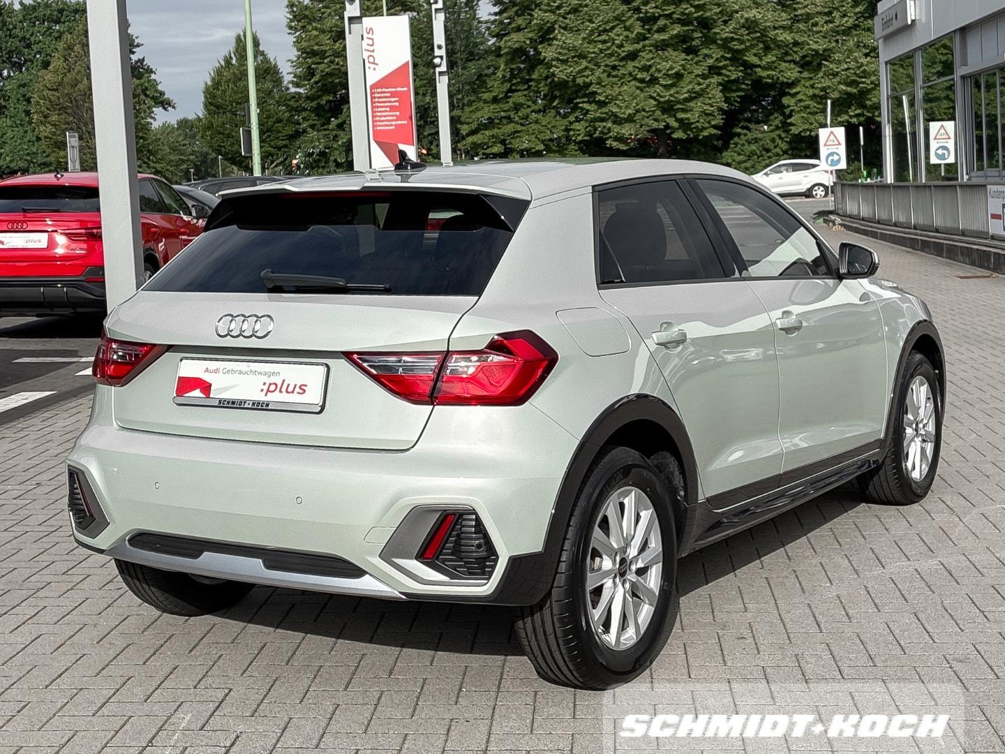 Bild über Audi A1 allstreet 30 TFSI Schaltgetriebe - für weitere Informationen kontaktieren Sie den Audi Partner