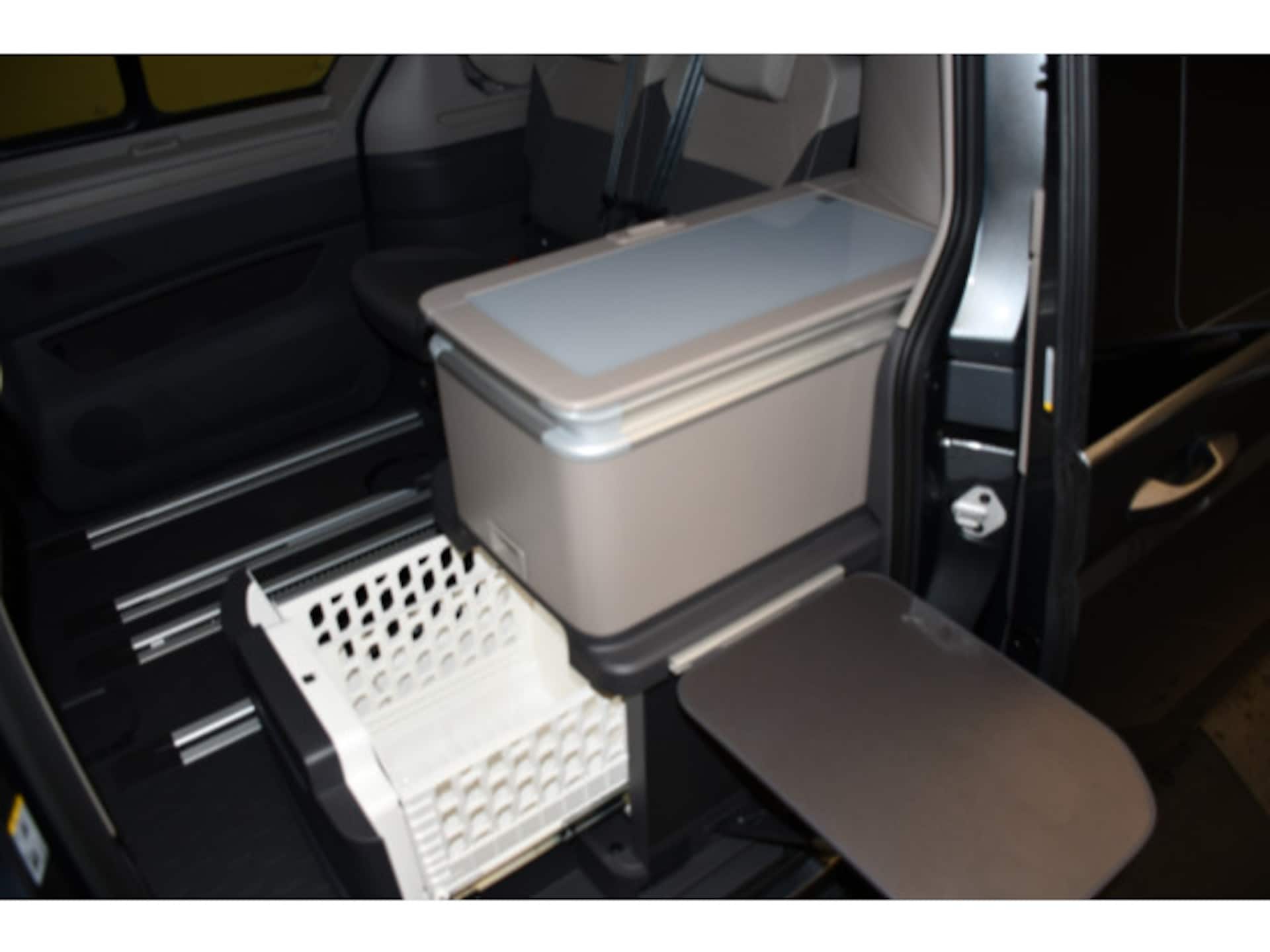 Volkswagen California Coast