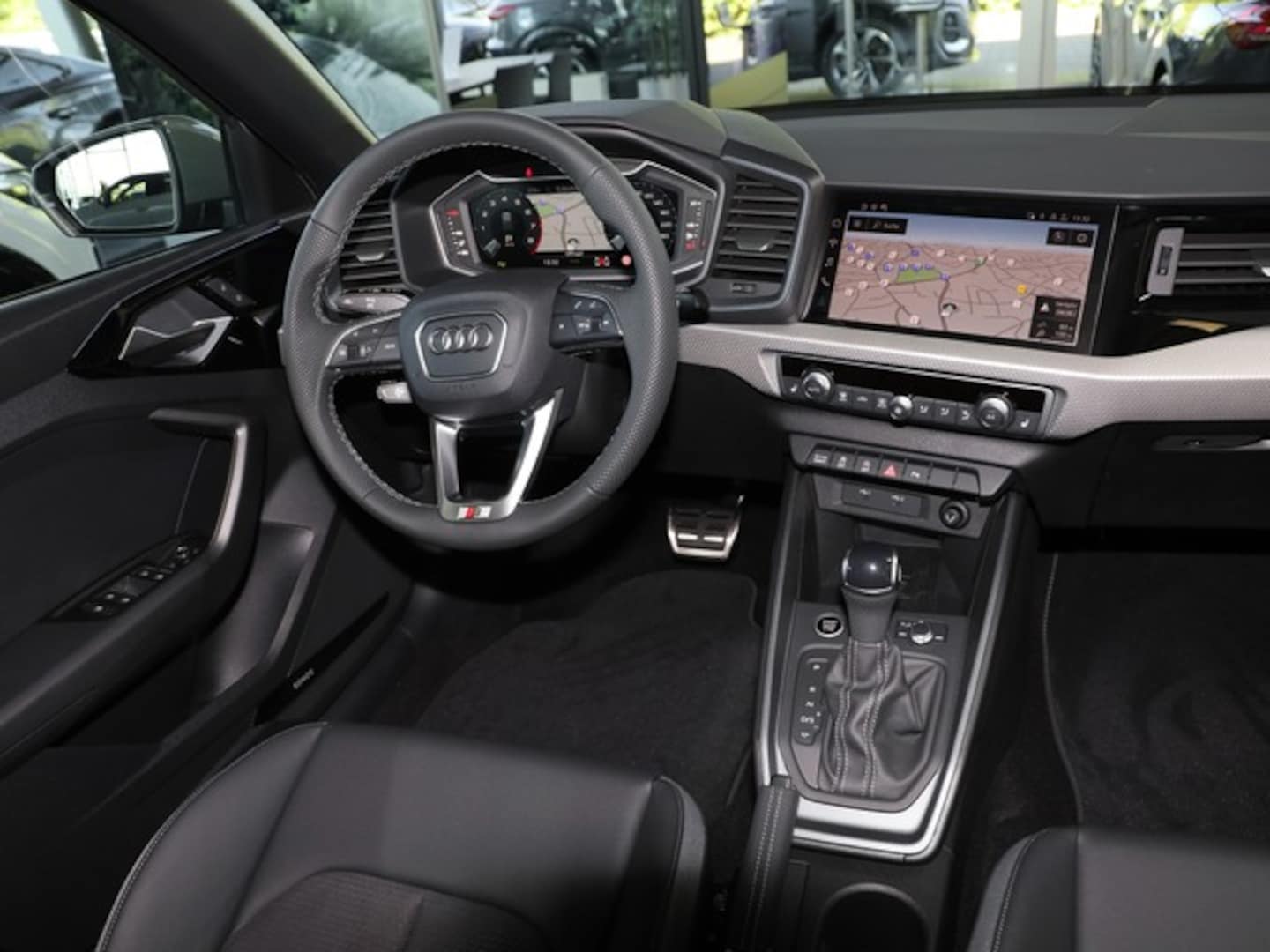 Bild über Audi A1 allstreet 35 TFSI S tronic - für weitere Informationen kontaktieren Sie den Audi Partner