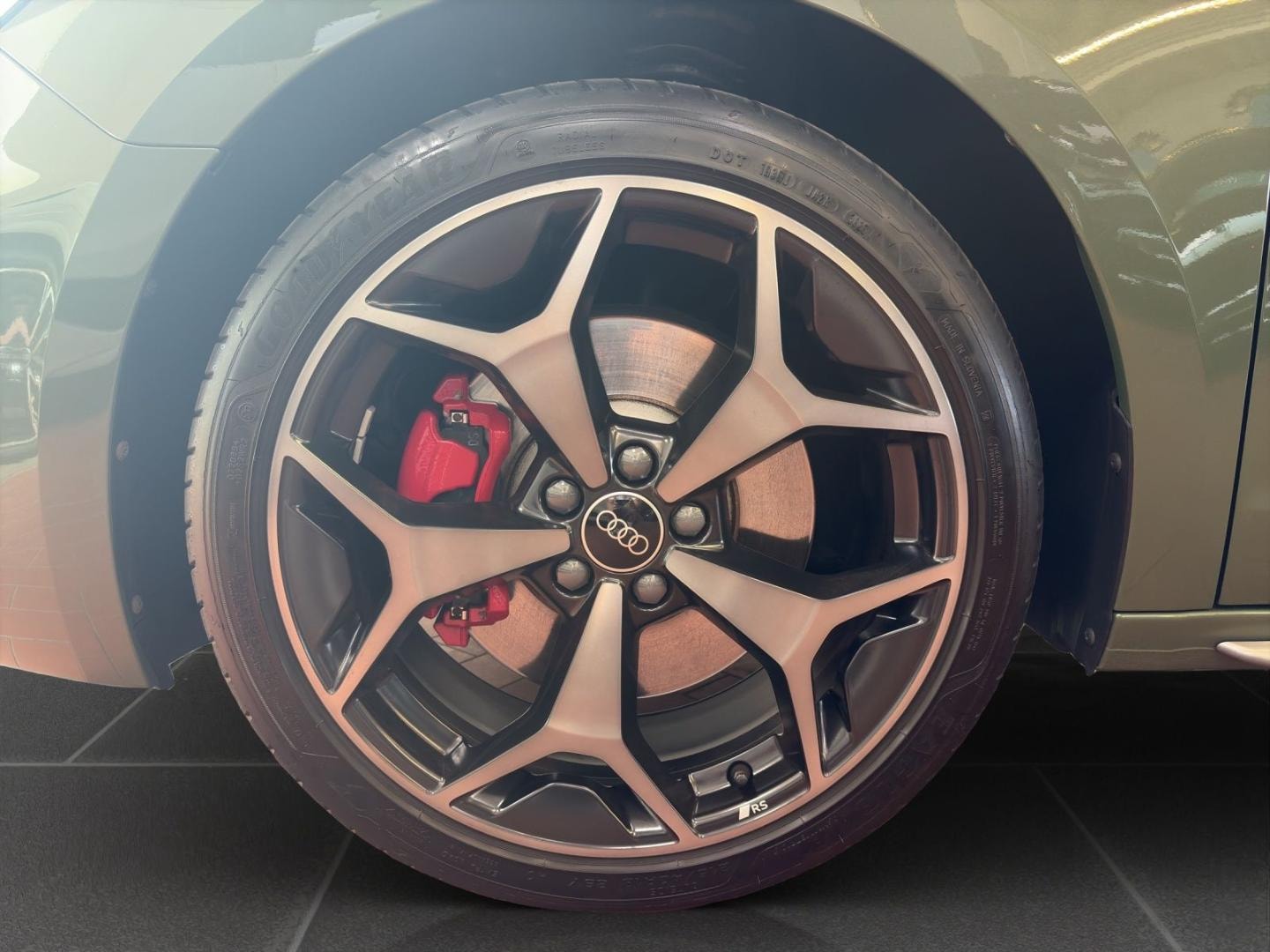 Bild über Audi A1 Sportback S line 40 TFSI S tronic - für weitere Informationen kontaktieren Sie den Audi Partner