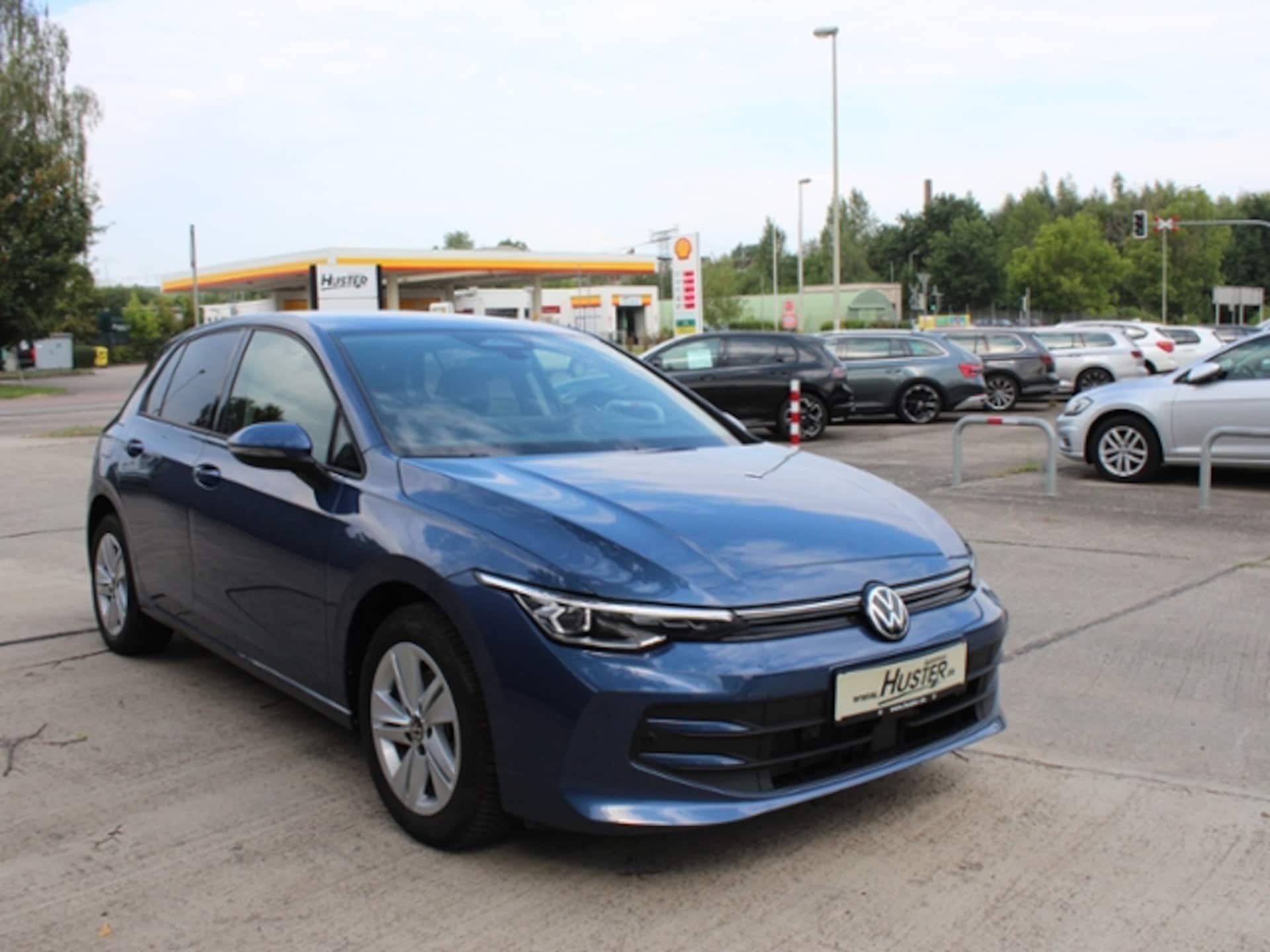 Volkswagen Golf Life