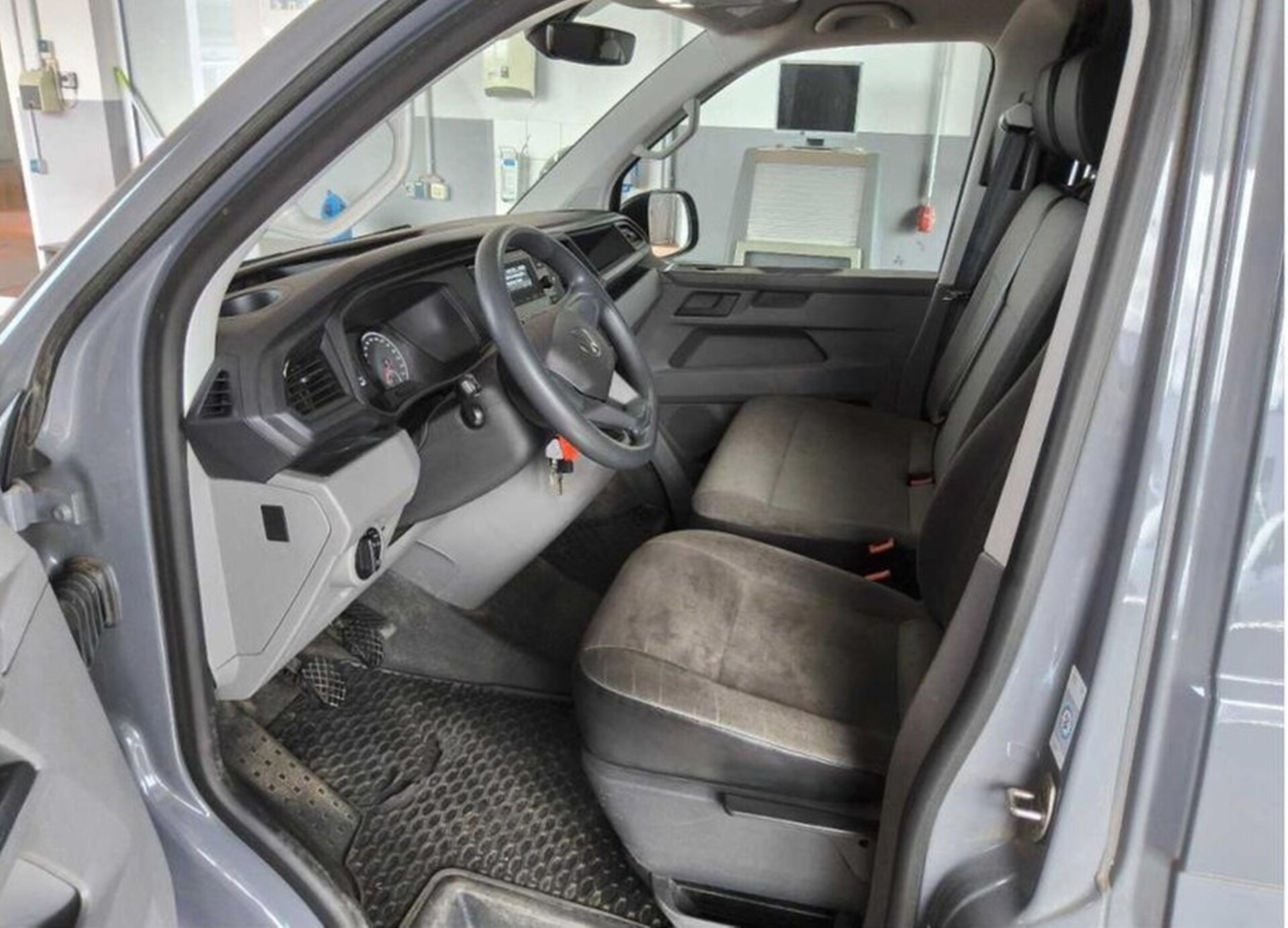 Volkswagen T6.1 Transporter Kasten kurzer Radstand EcoProfi