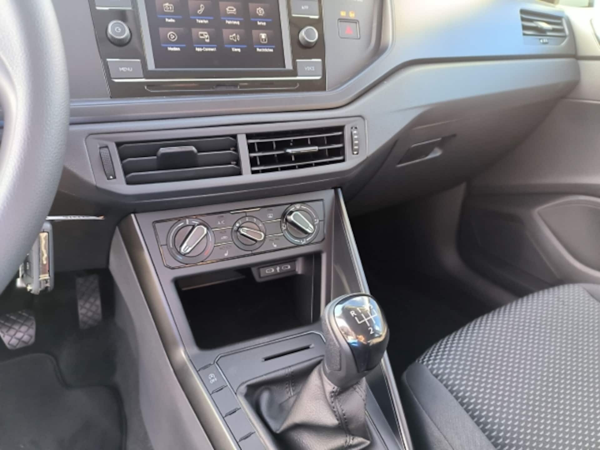 Volkswagen Polo Basis-Modell