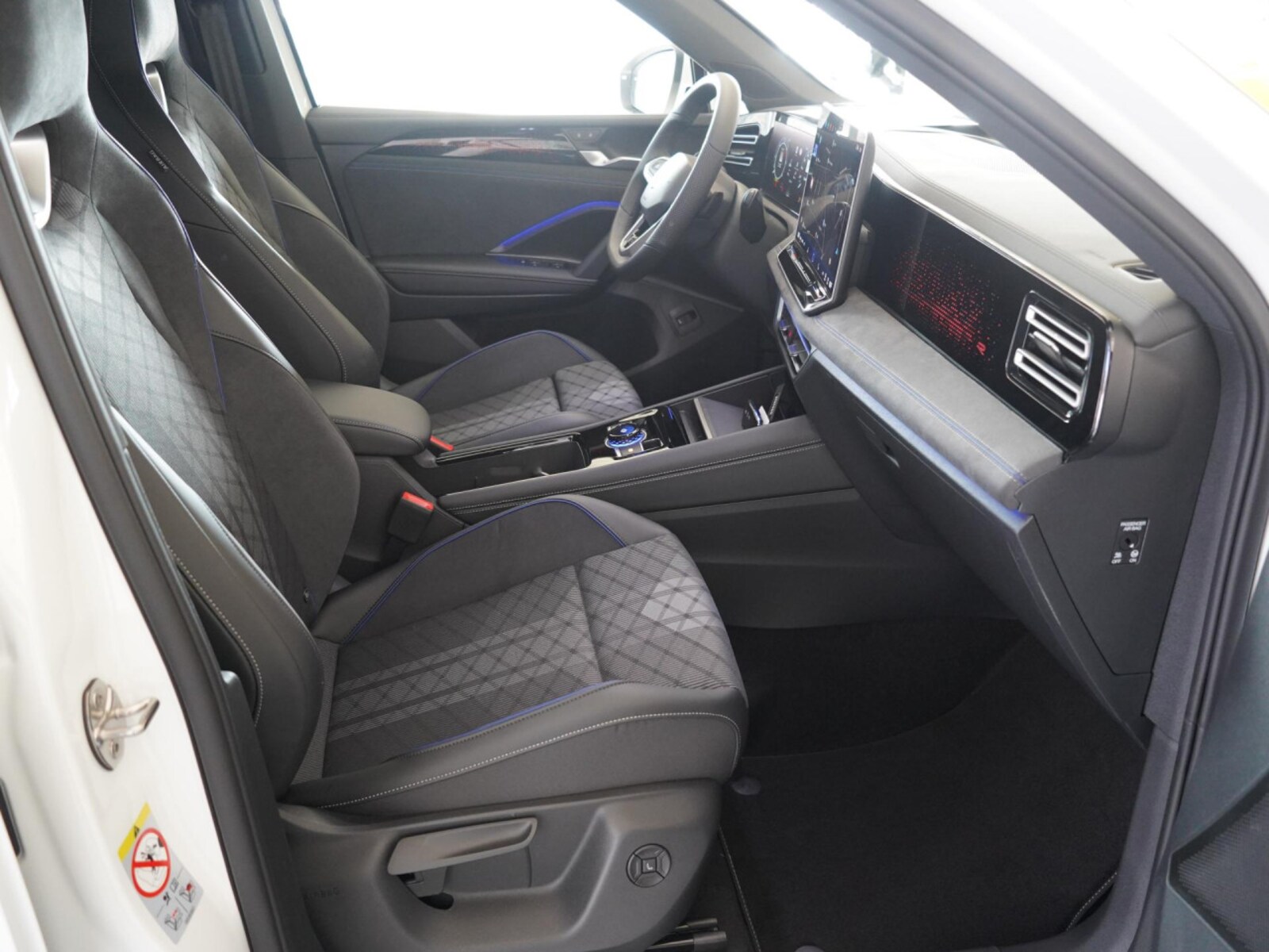 Volkswagen Tiguan – Bild 11