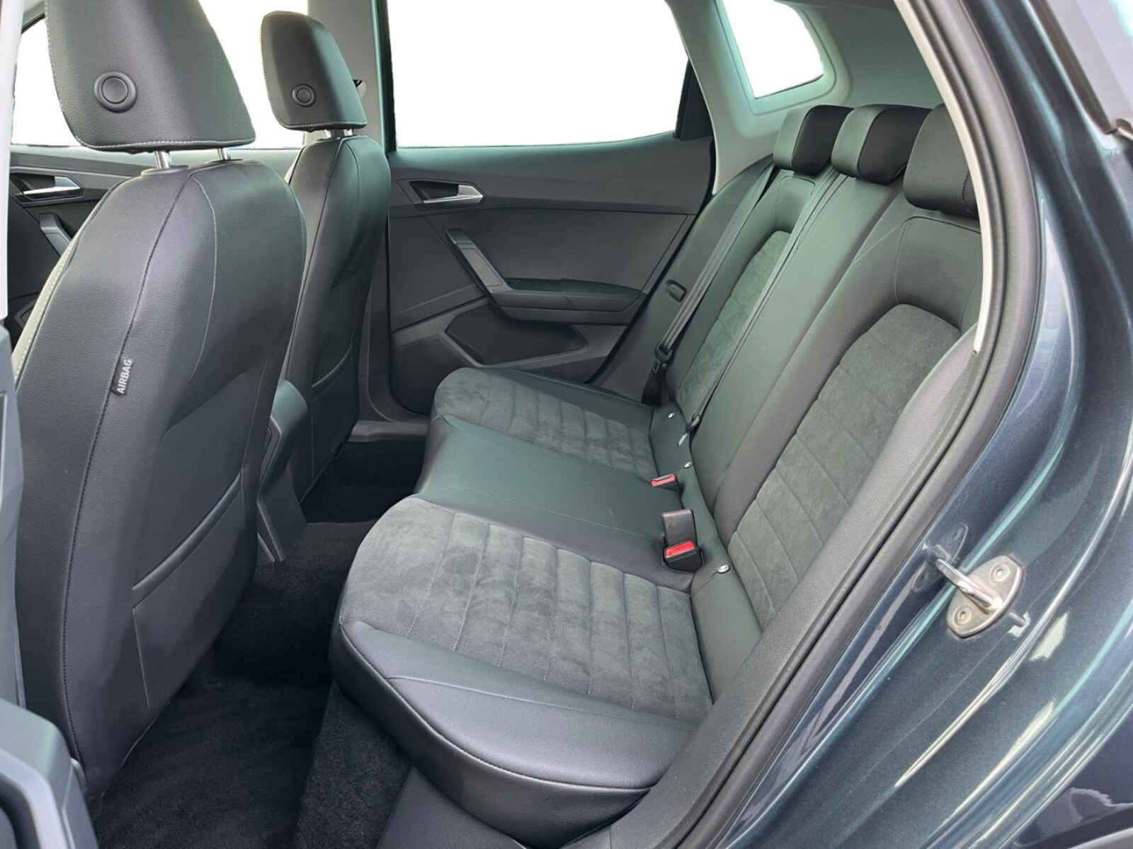 SEAT Arona – Bild 10