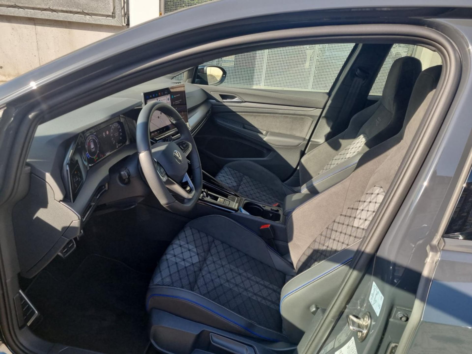 Volkswagen Golf Variant R-Line