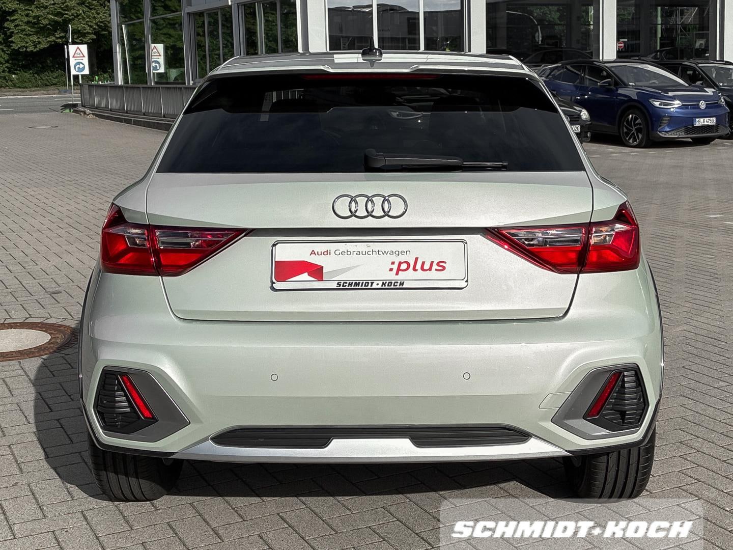 Bild über Audi A1 allstreet 30 TFSI Schaltgetriebe - für weitere Informationen kontaktieren Sie den Audi Partner
