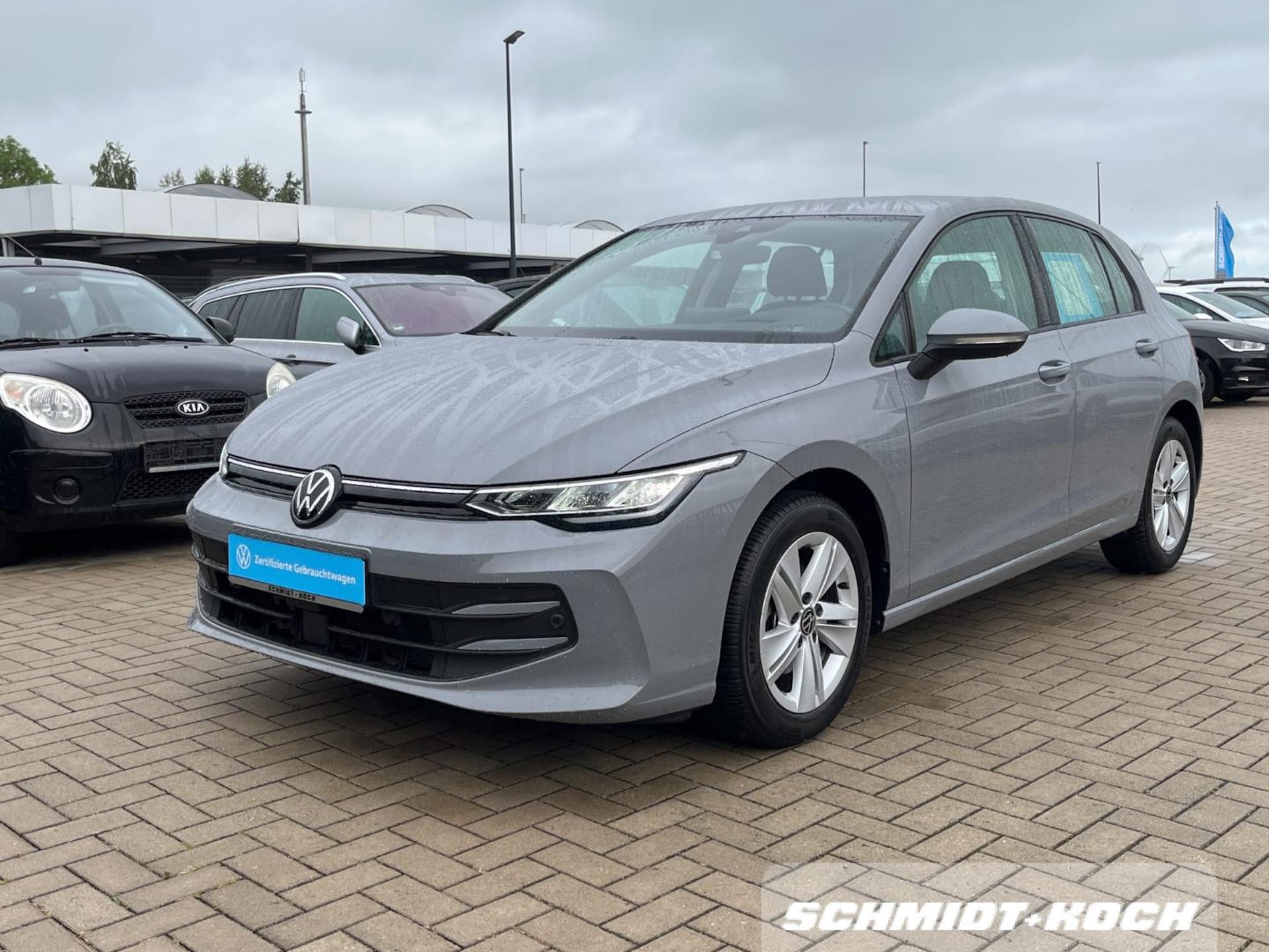 Volkswagen Golf Life