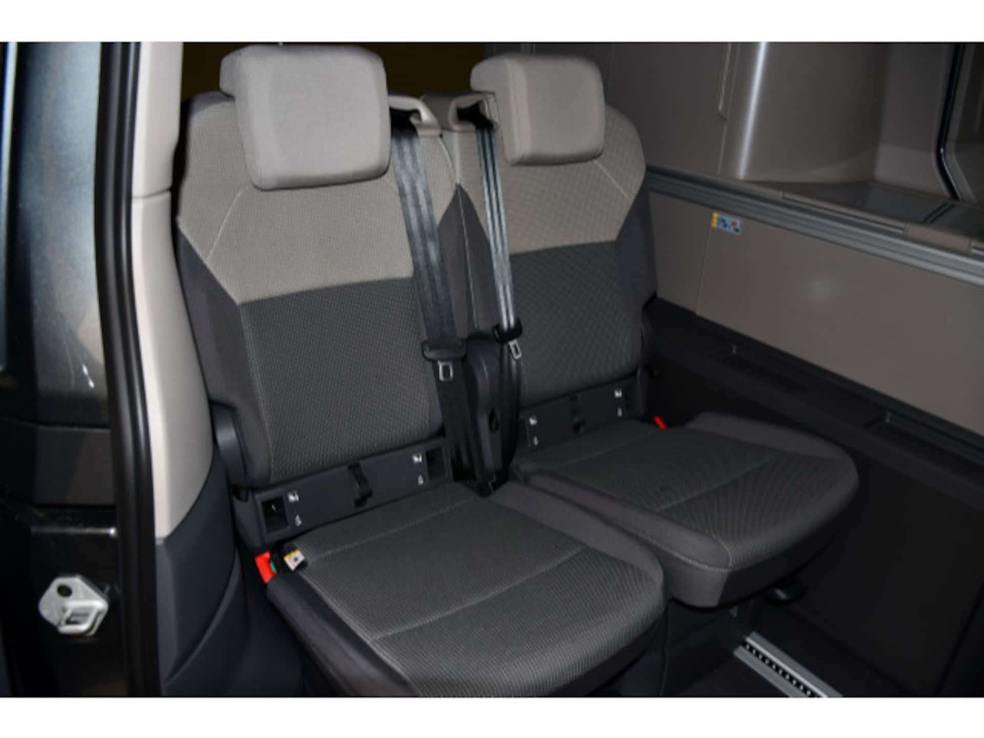 Volkswagen California Coast