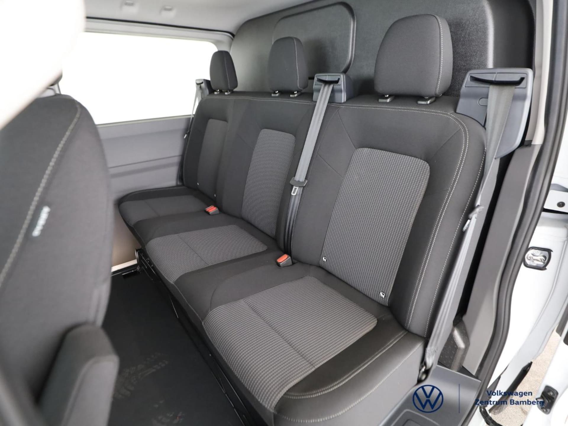 Volkswagen Transporter Kasten kurzer Radstand Plus