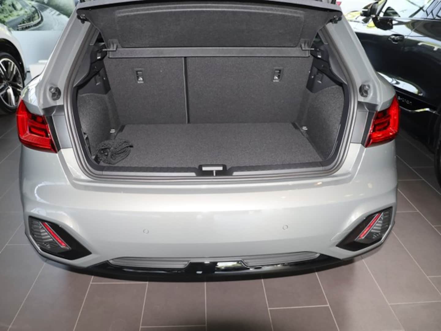 Bild über Audi A1 allstreet 35 TFSI S tronic - für weitere Informationen kontaktieren Sie den Audi Partner