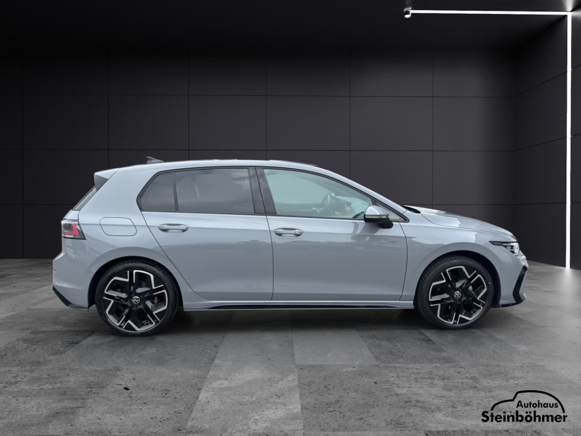 Volkswagen Golf R-Line
