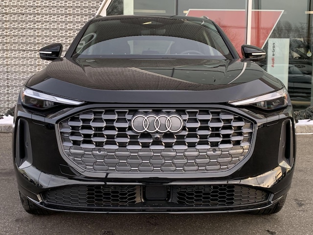 2025 Audi Q5 Premium - Photo 6