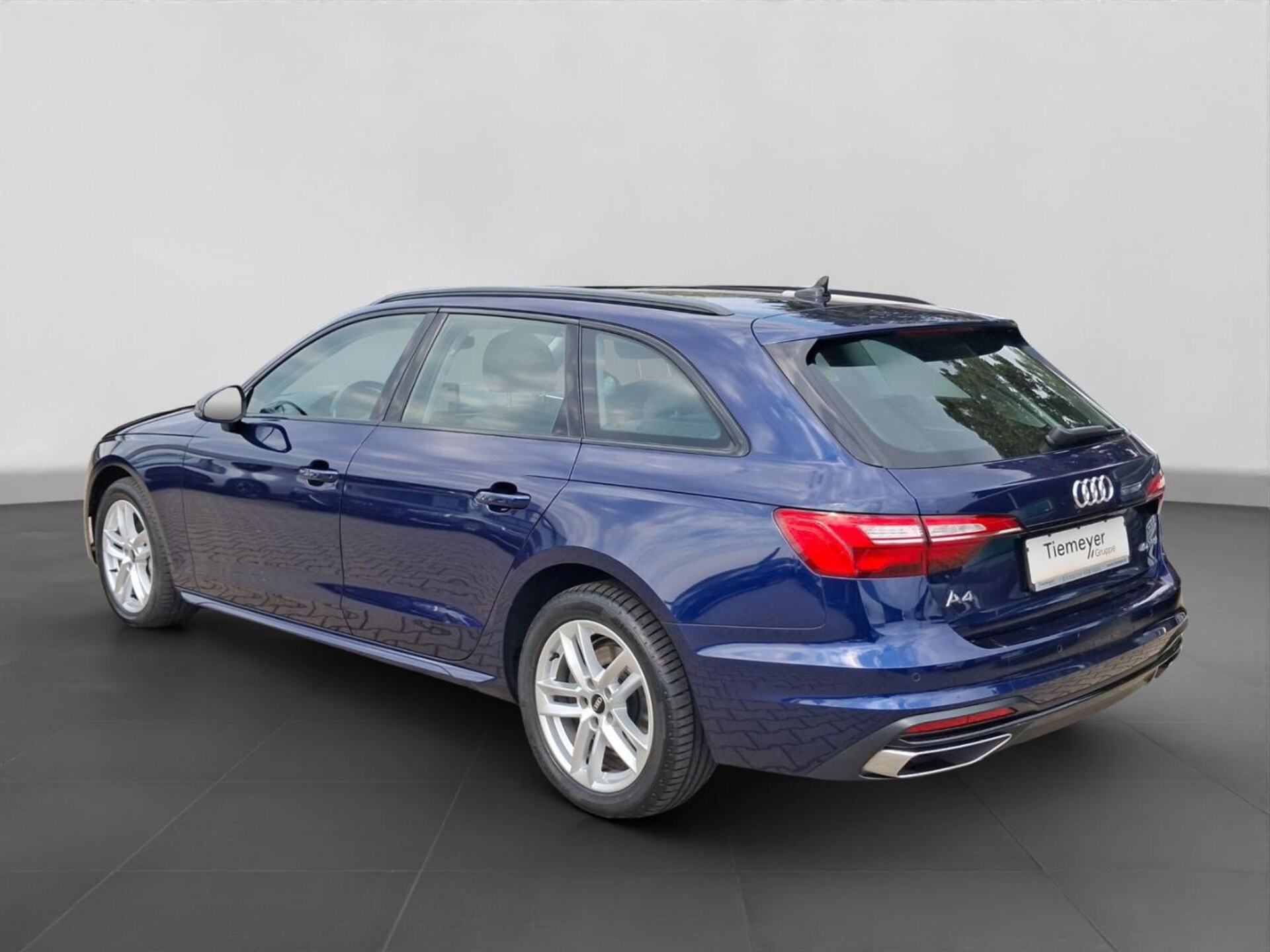 Audi A4 Avant Advanced