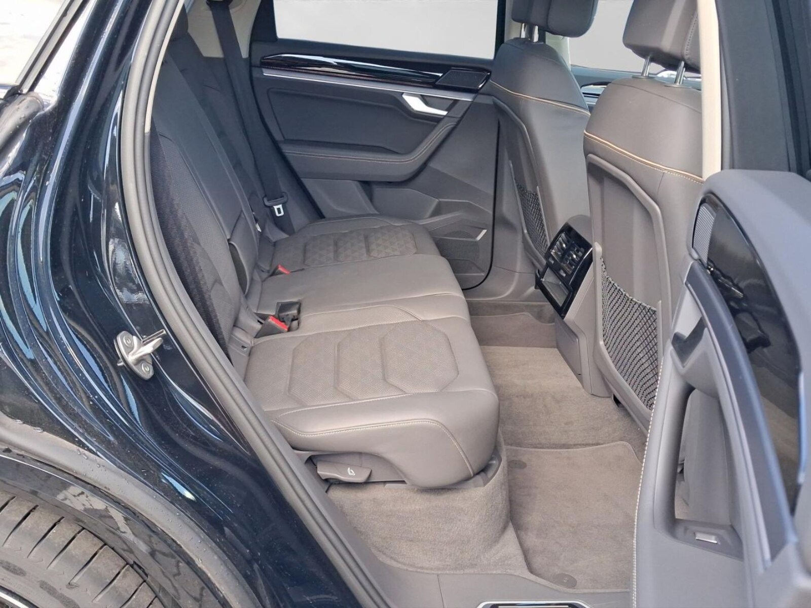 Volkswagen Touareg – Bild 6