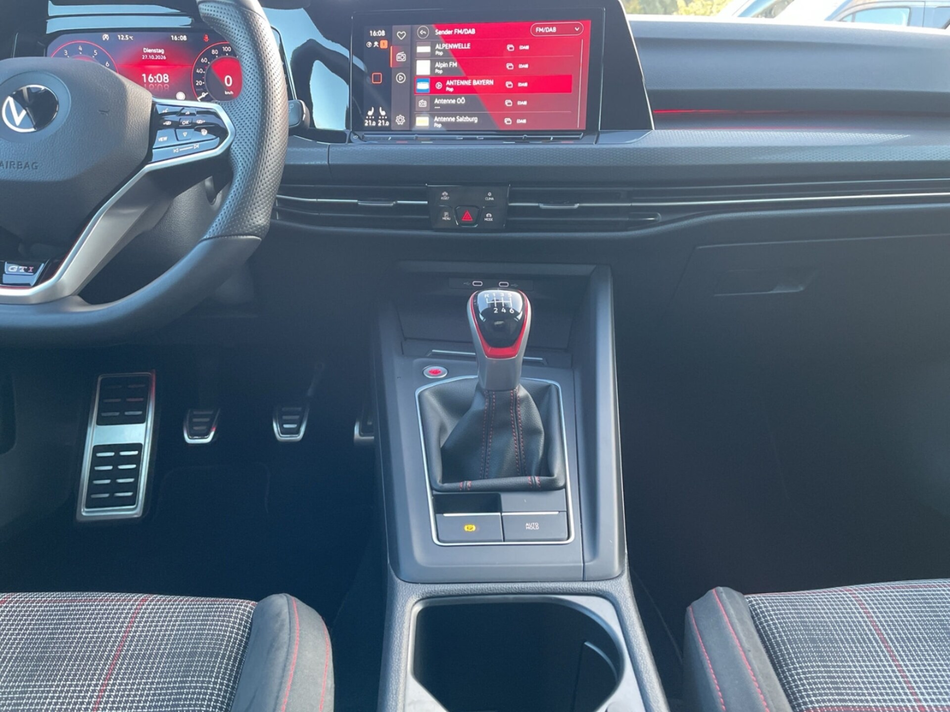 Volkswagen Golf GTI