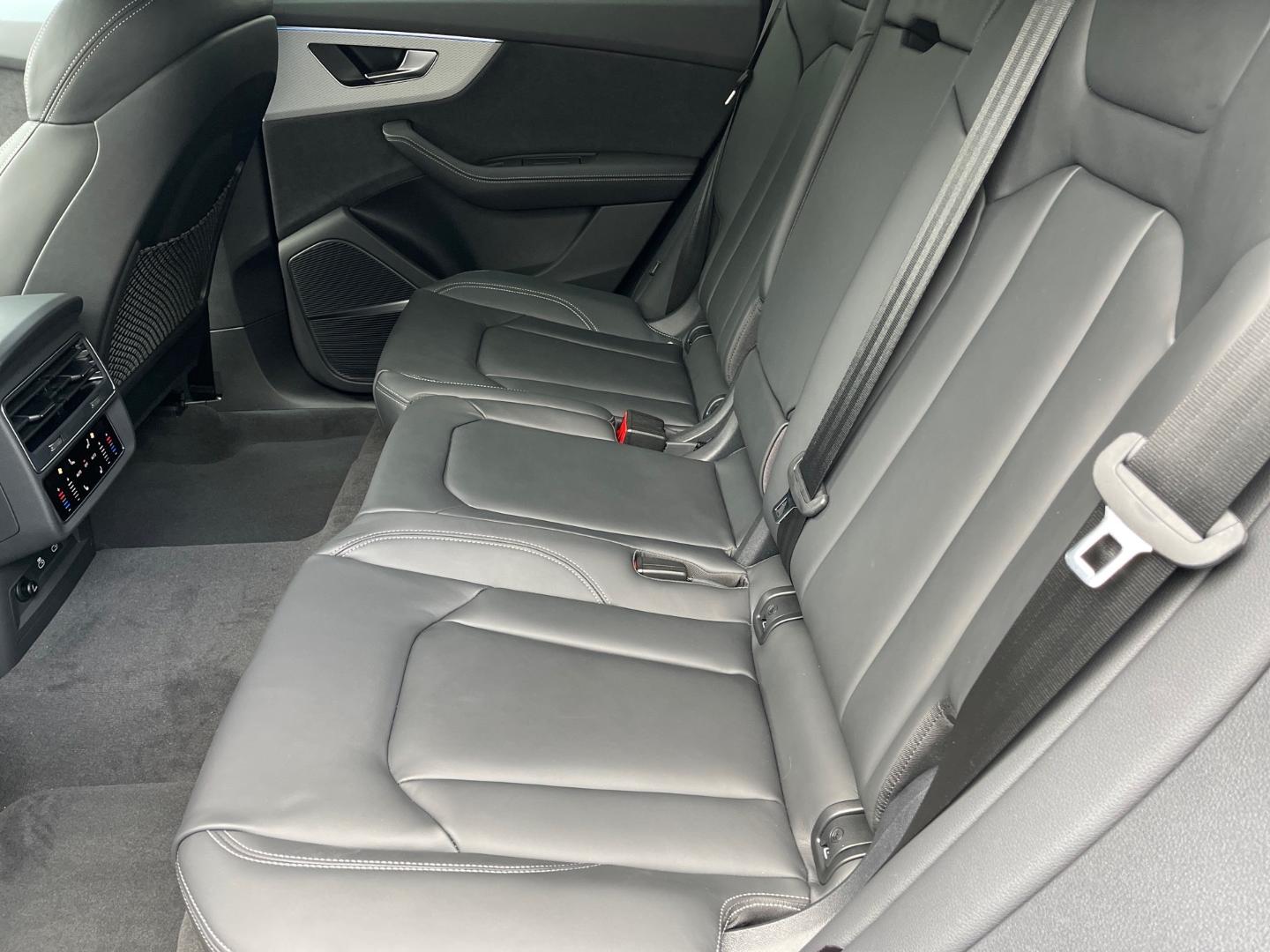 Image about Audi SQ8 SUV TFSI quattro tiptronic