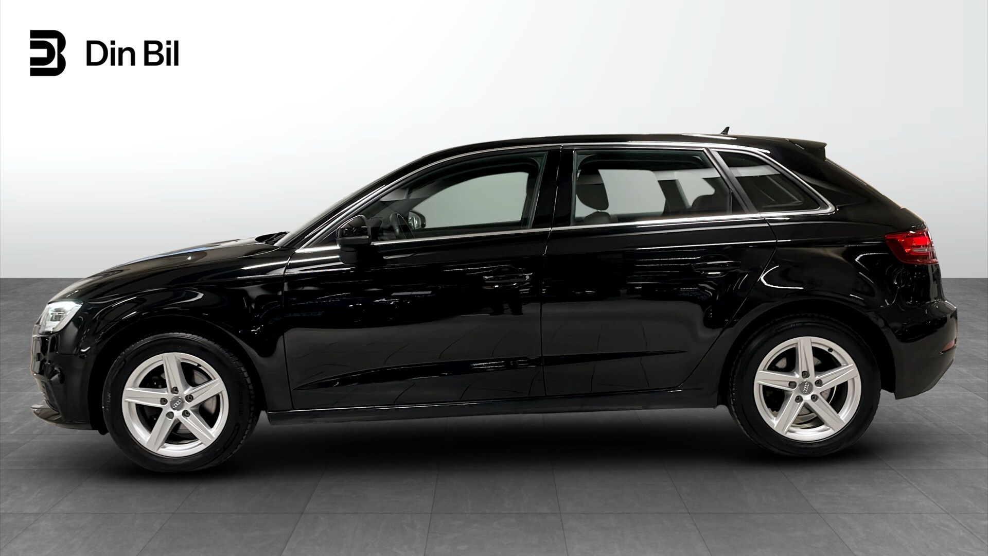 Bild som visar&nbsp;Audi A3 Sportback&nbsp;A3 Sportback 35 TFSI Proline 150 hk S tronic - för mer information kontakta din Audi Partner