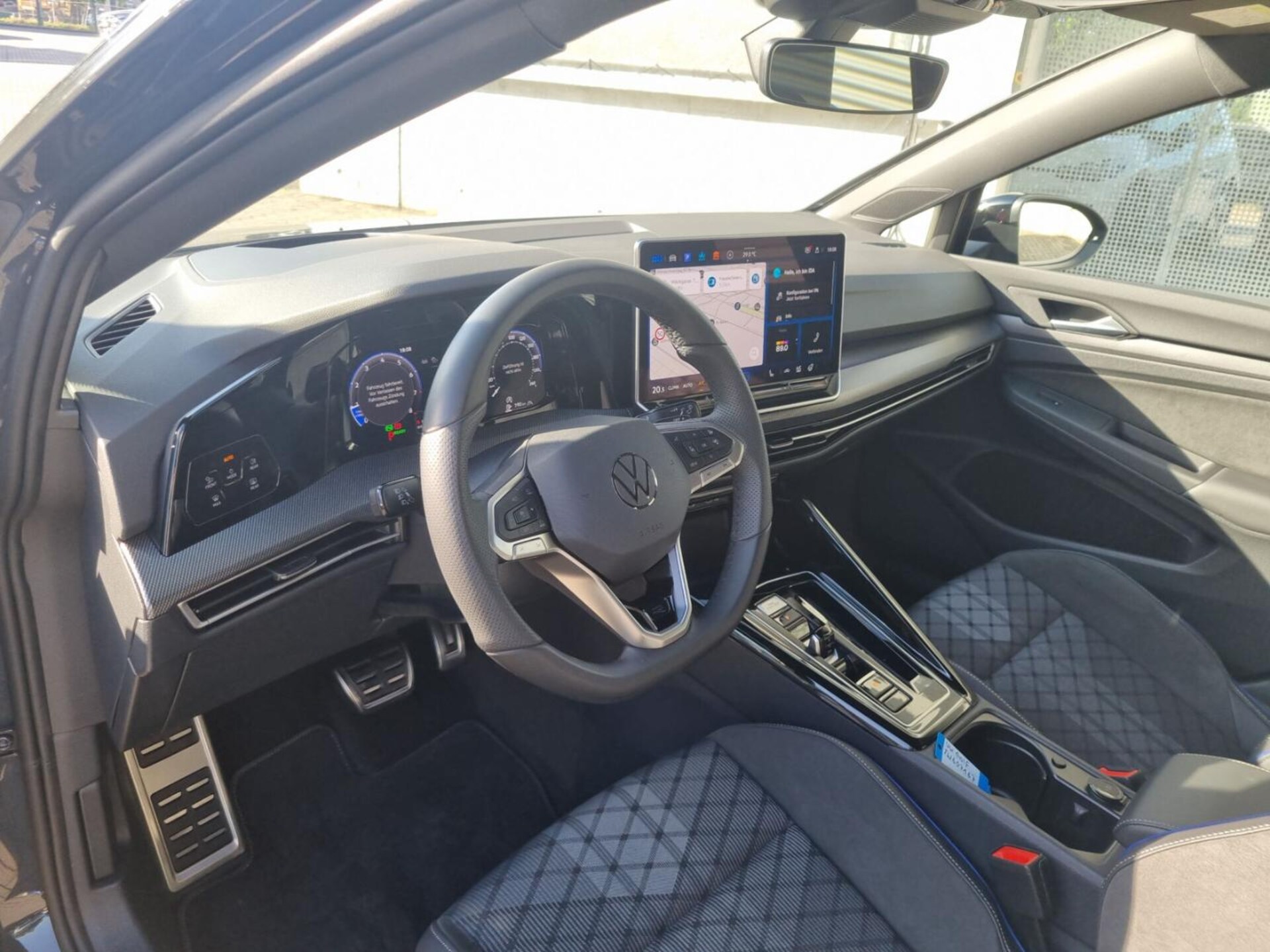 Volkswagen Golf Variant R-Line
