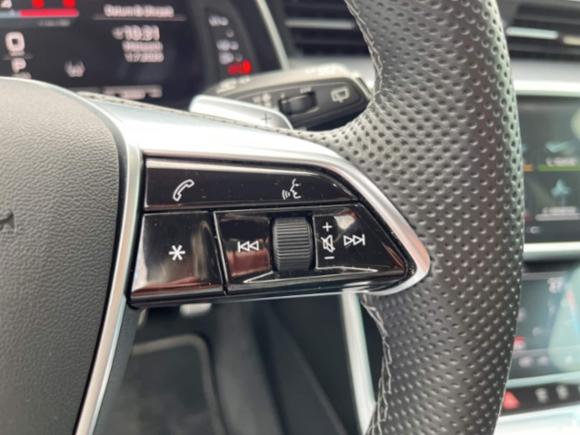 Audi S6 Avant