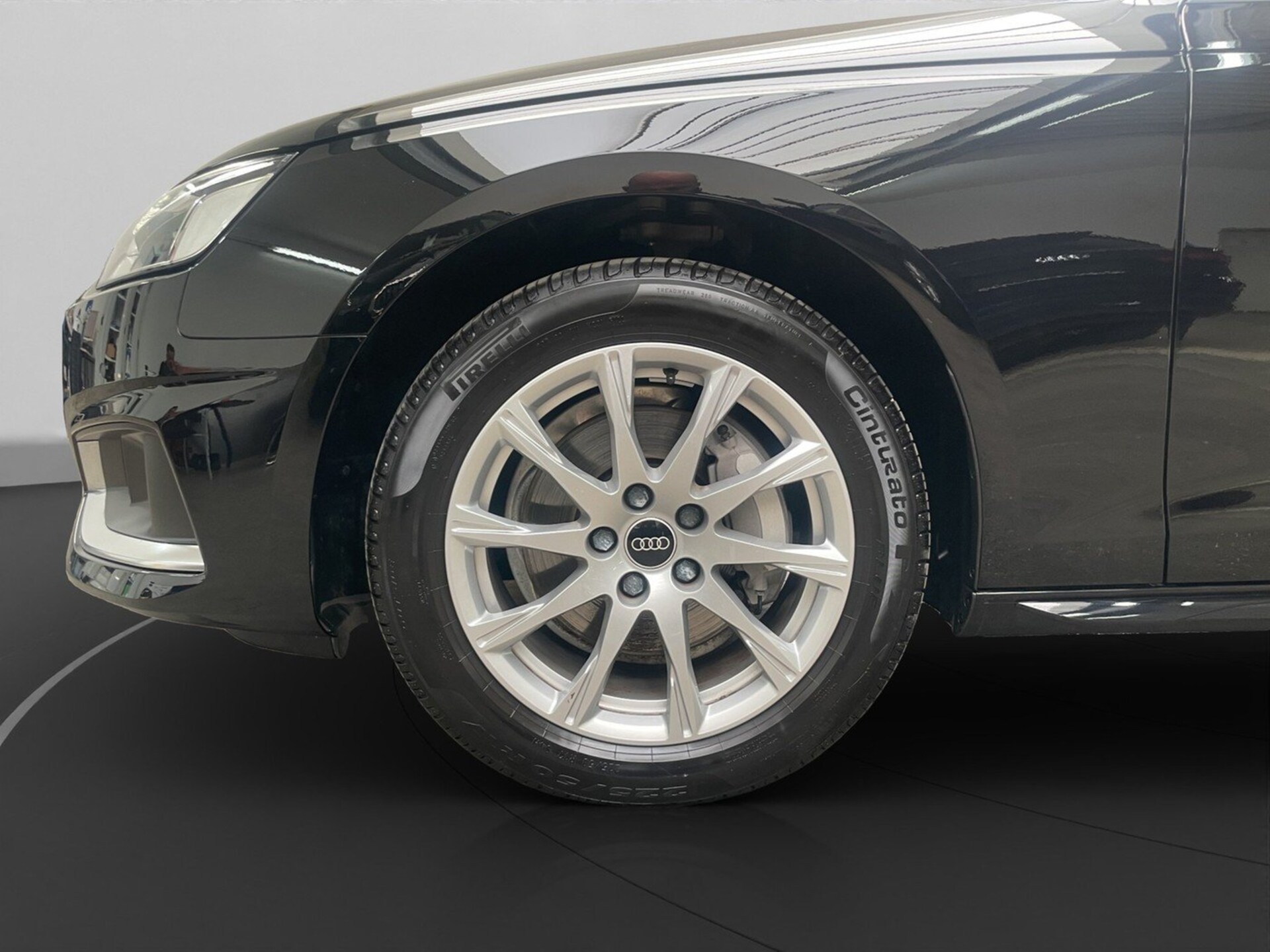 Audi A4 Avant Advanced
