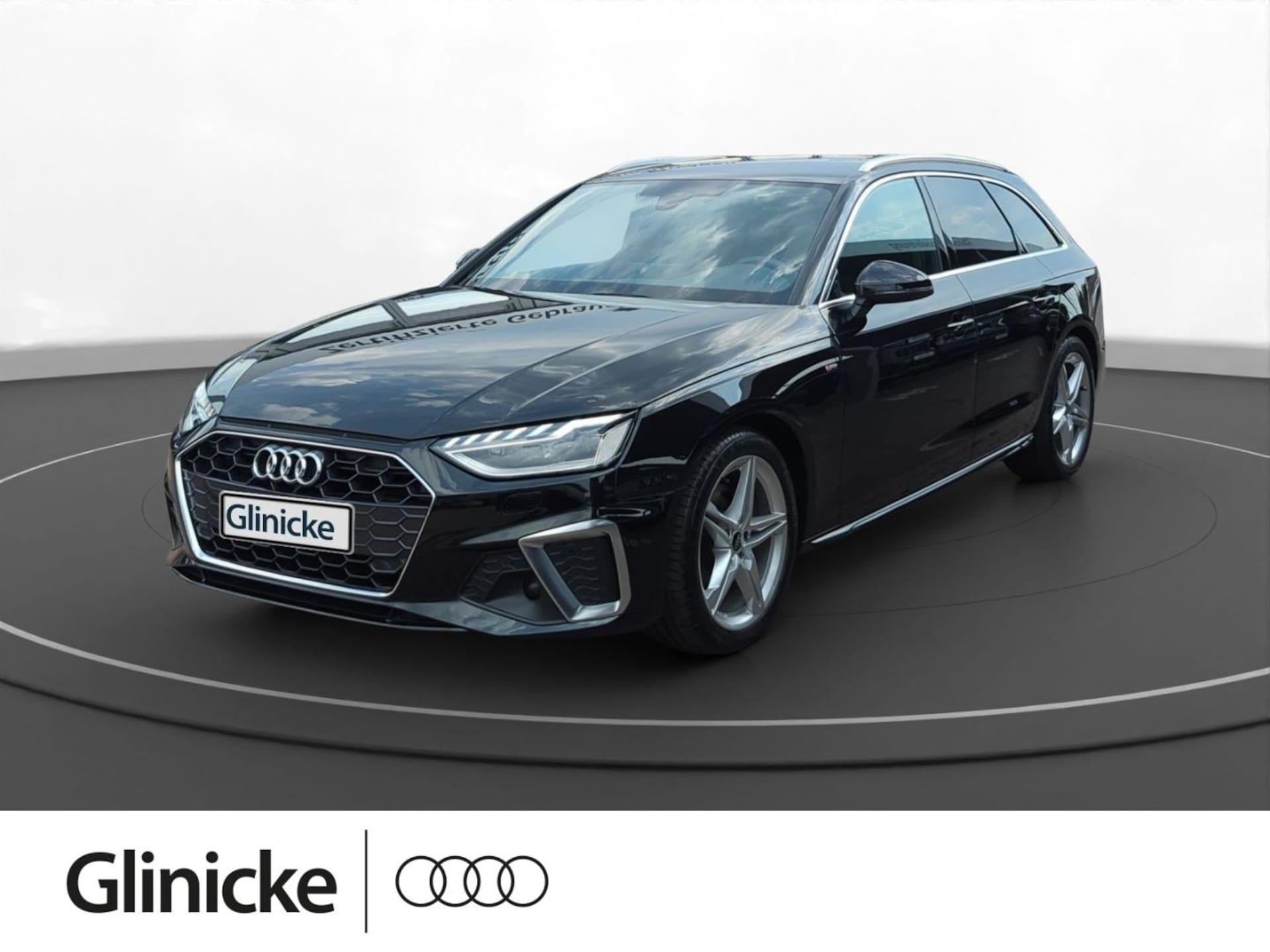 Audi A4 Avant S line