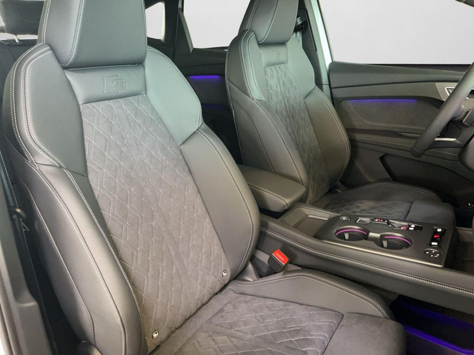 Audi Q4 Sportback e-tron – Bild 4