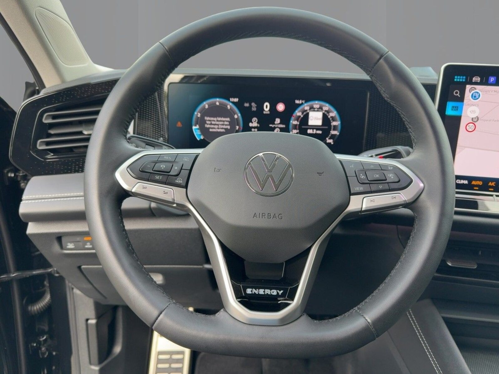 Volkswagen Tiguan – Bild 12