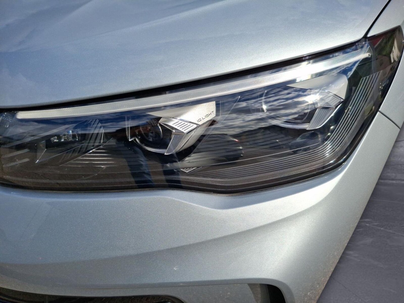 Volkswagen Tiguan – Bild 9