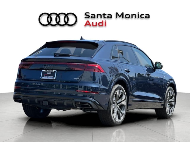 2026 Audi Q8