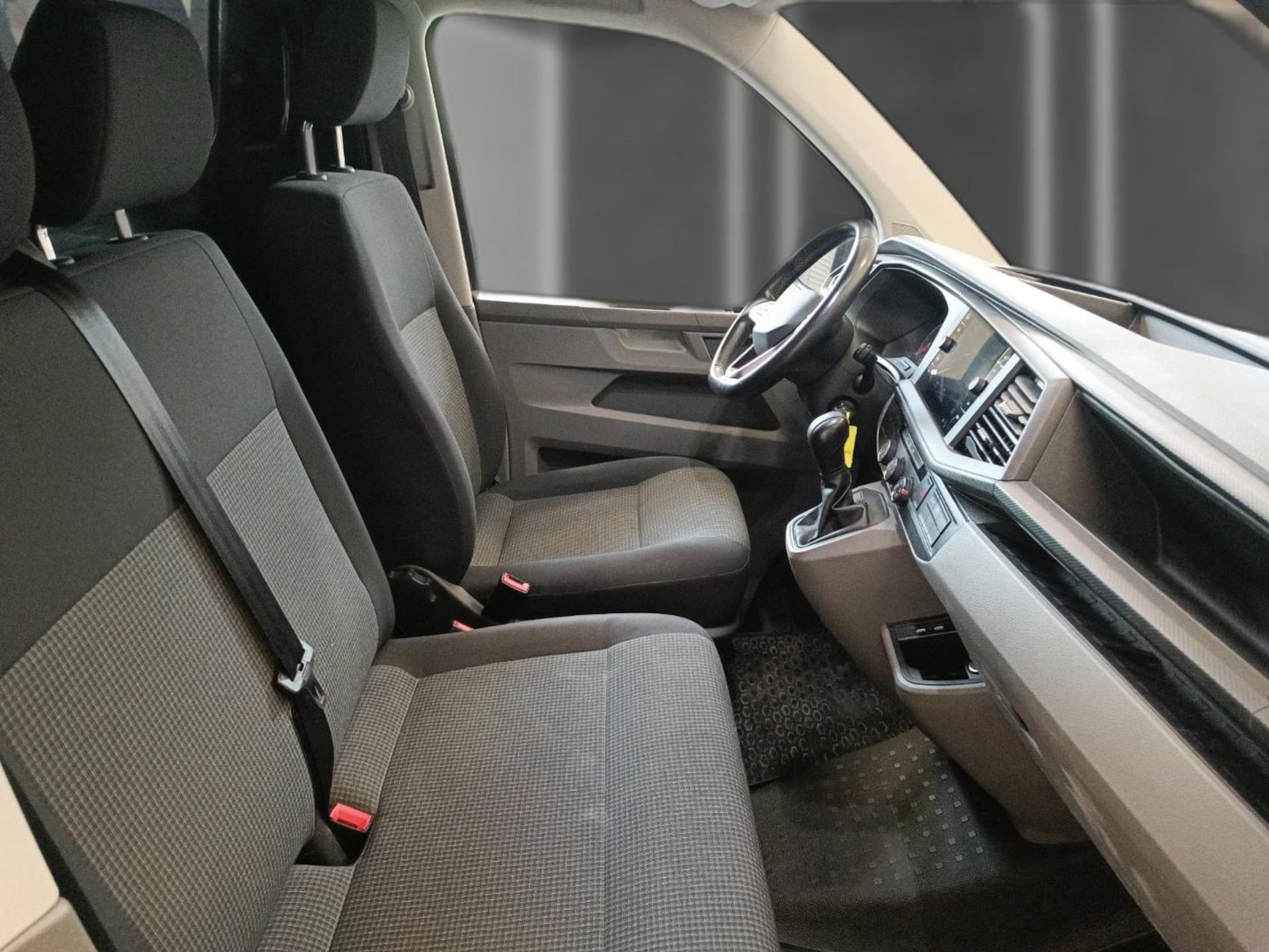 Volkswagen T6.1 Transporter Kasten kurzer Radstand