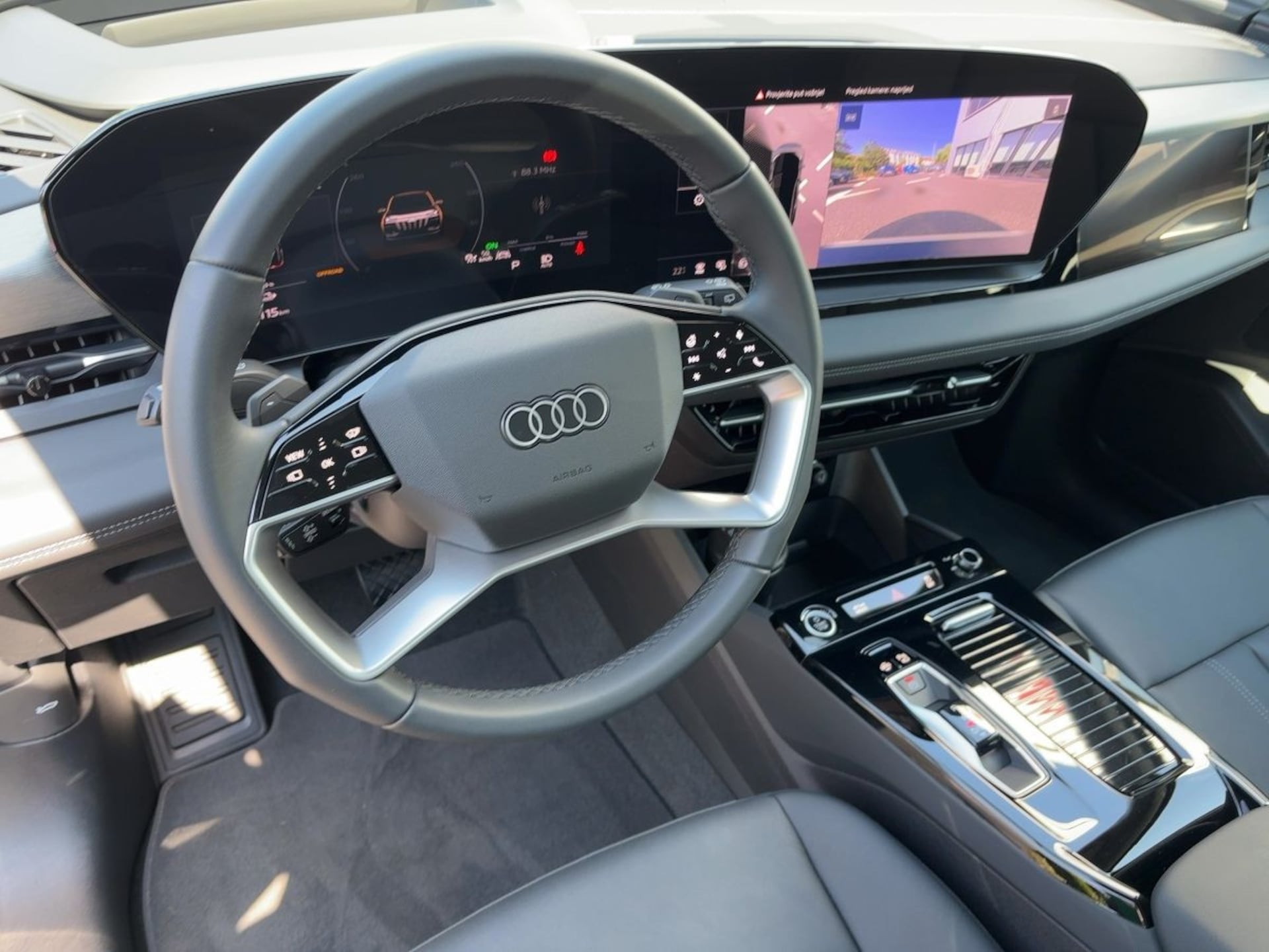Audi Q6 SUV e-tron