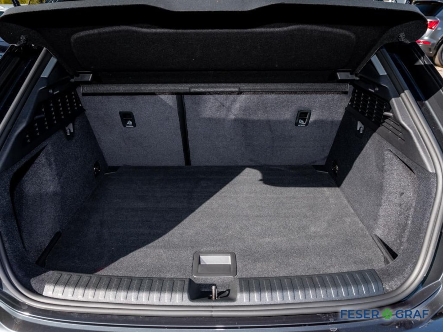 Bild über Audi A3 allstreet 35 TFSI S tronic - für weitere Informationen kontaktieren Sie den Audi Partner