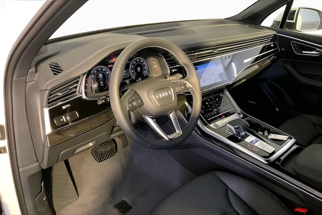 2026 Audi Q7 Premium Plus - Photo 8