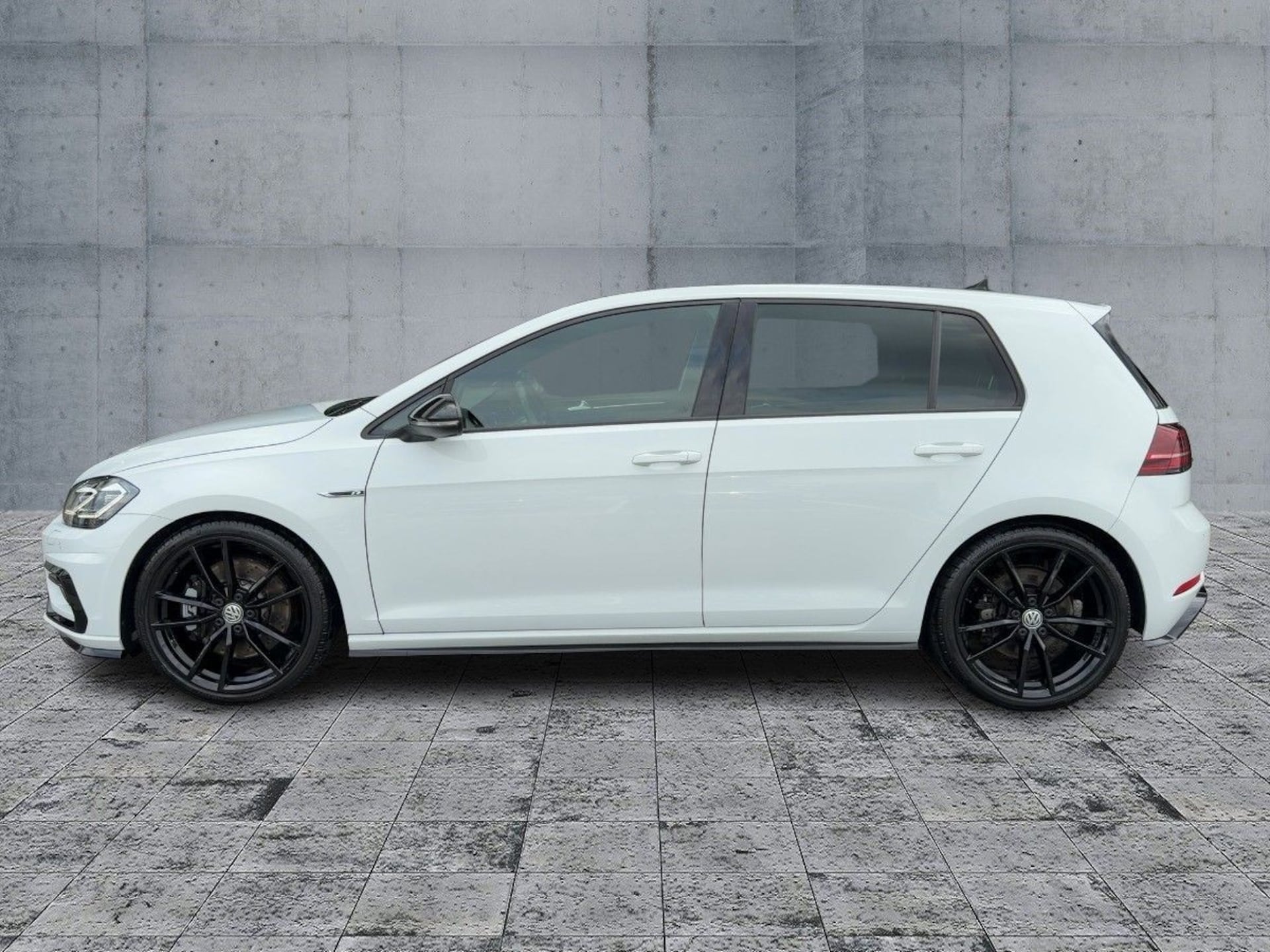 Volkswagen Golf R