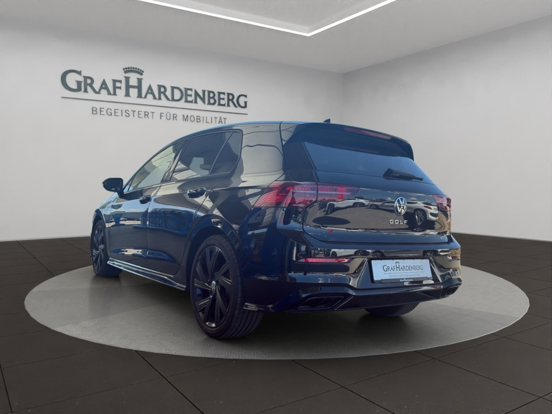 Volkswagen Golf R-Line