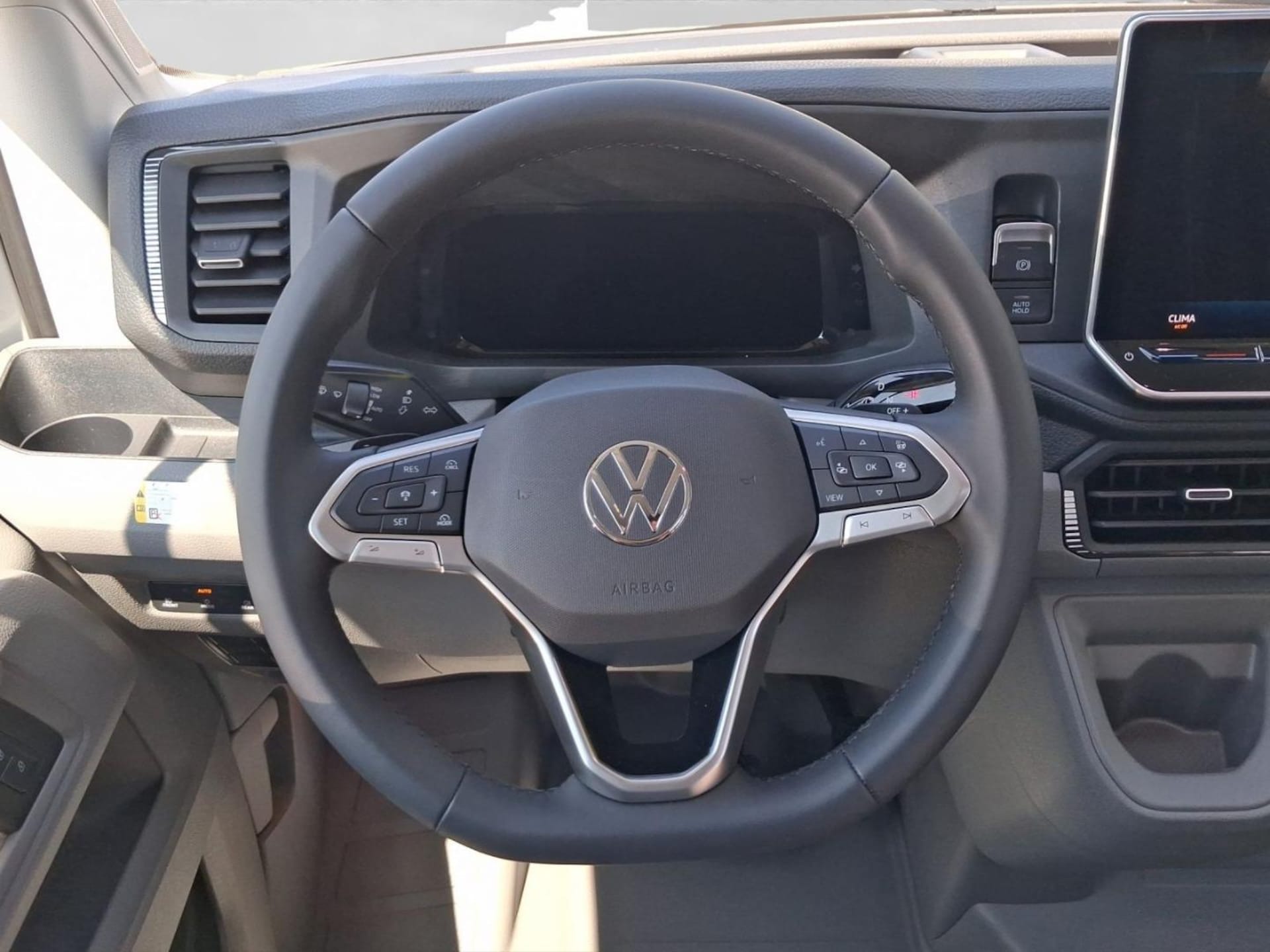 Volkswagen Grand California 680