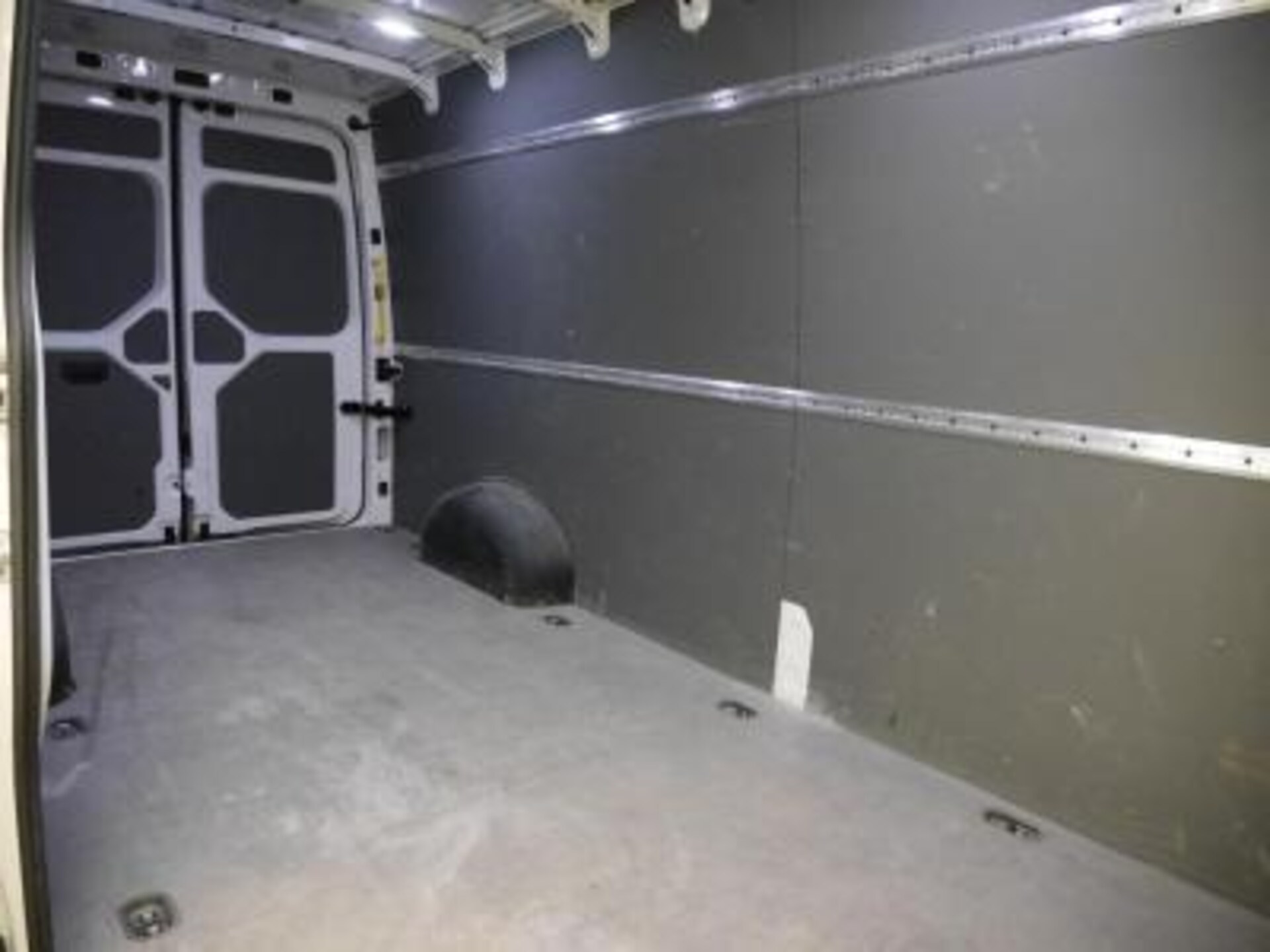Volkswagen Crafter Kasten langer Radstand