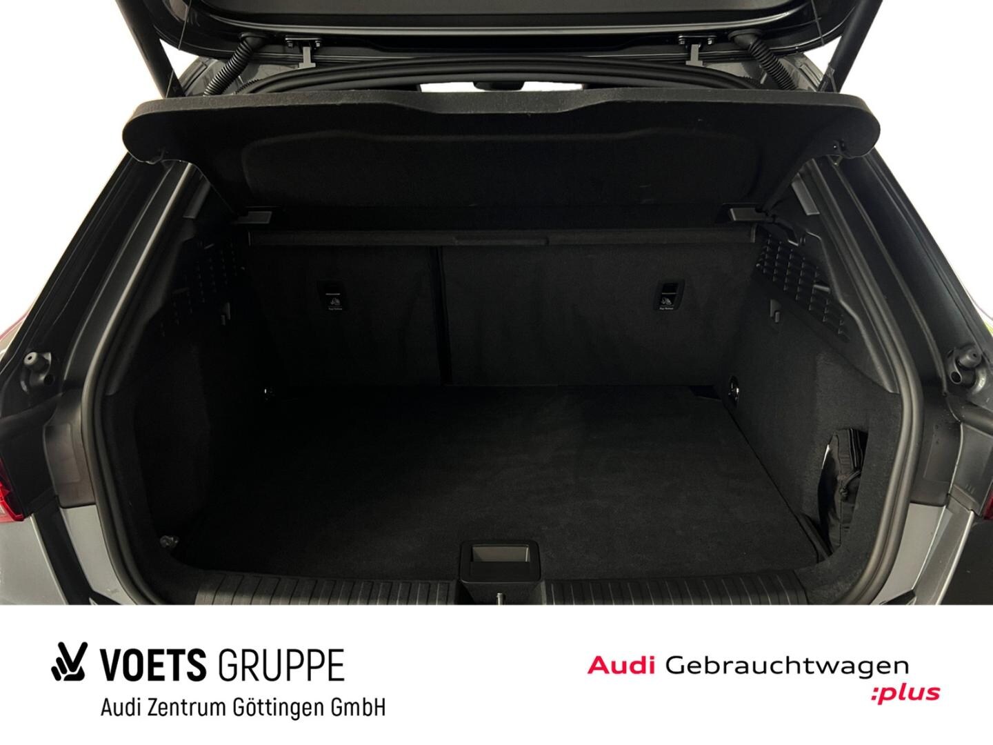 Bild über Audi A3 Sportback S line 30 TFSI S tronic - für weitere Informationen kontaktieren Sie den Audi Partner