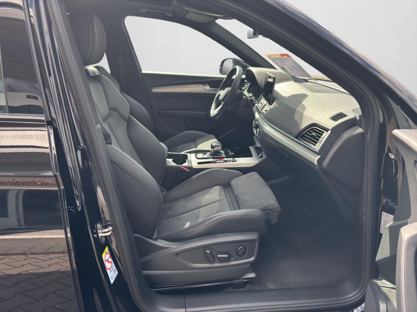 Image about Audi SQ5 TDI tiptronic