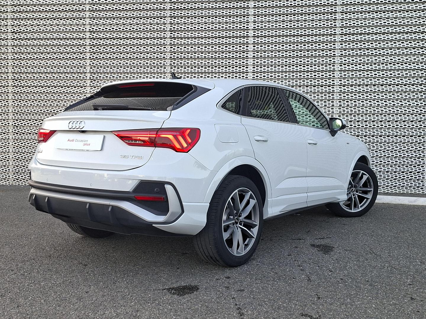 Image about Audi Q3 Sportback S Edition 35 TFSI 110 kW (150 ch) S tronic