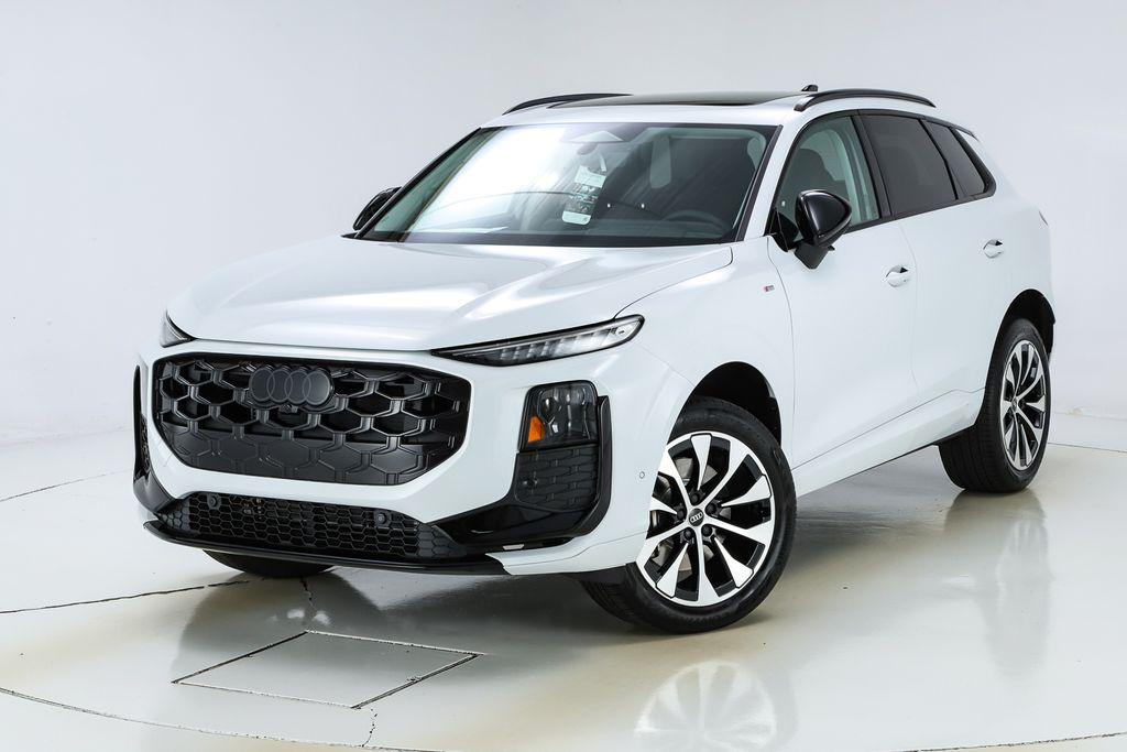 2026 Audi Q3 S line quattro's photo