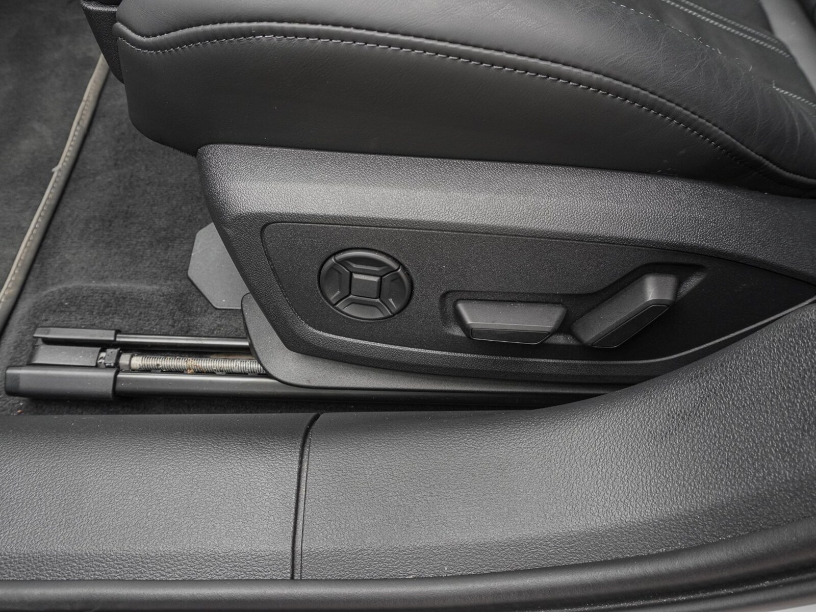 Audi A6 Avant – Bild 16
