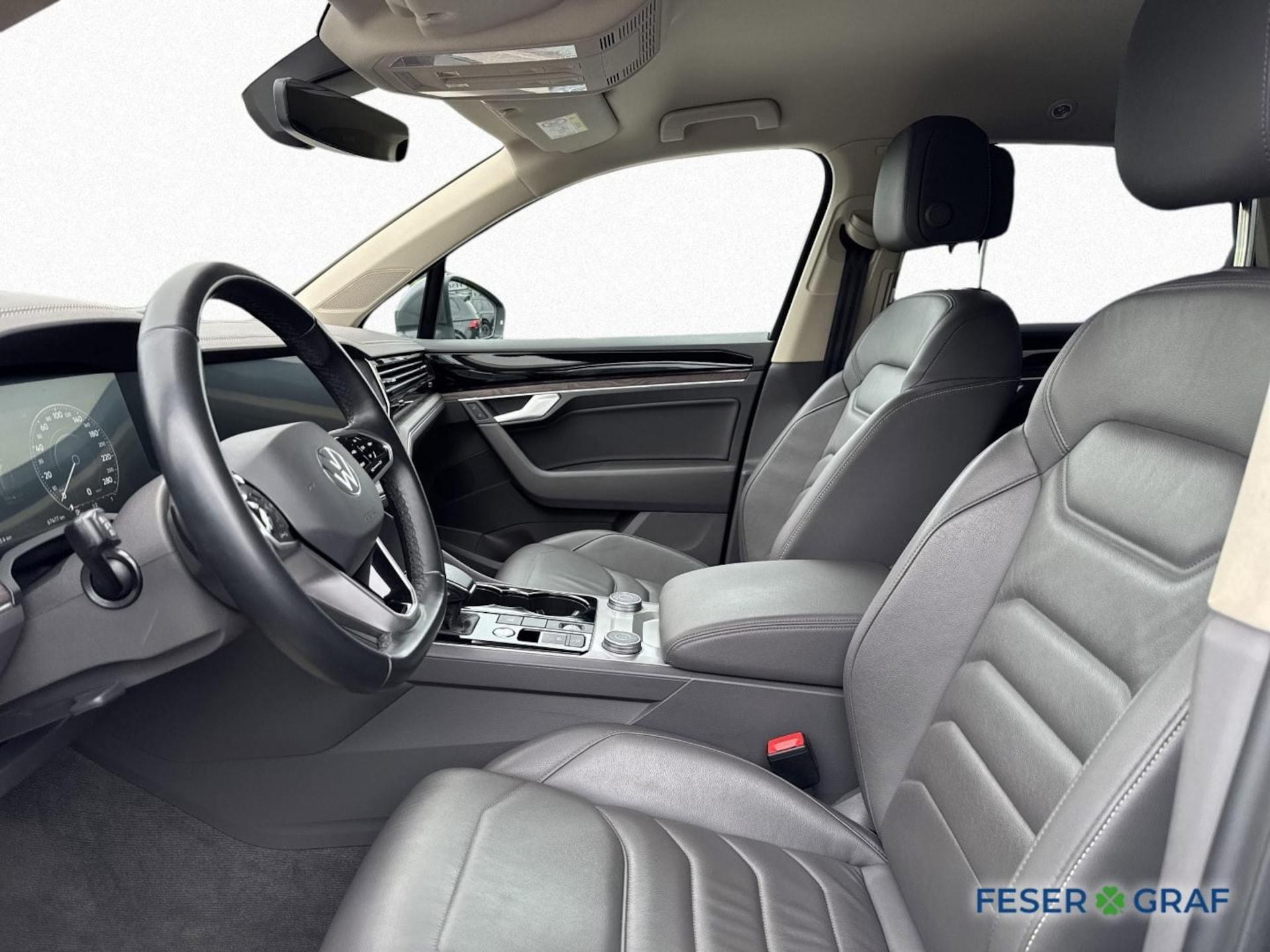 Volkswagen Touareg Atmosphere