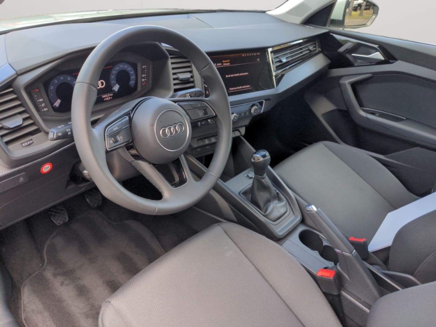 Bild über Audi A1 Sportback 25 TFSI Schaltgetriebe - für weitere Informationen kontaktieren Sie den Audi Partner