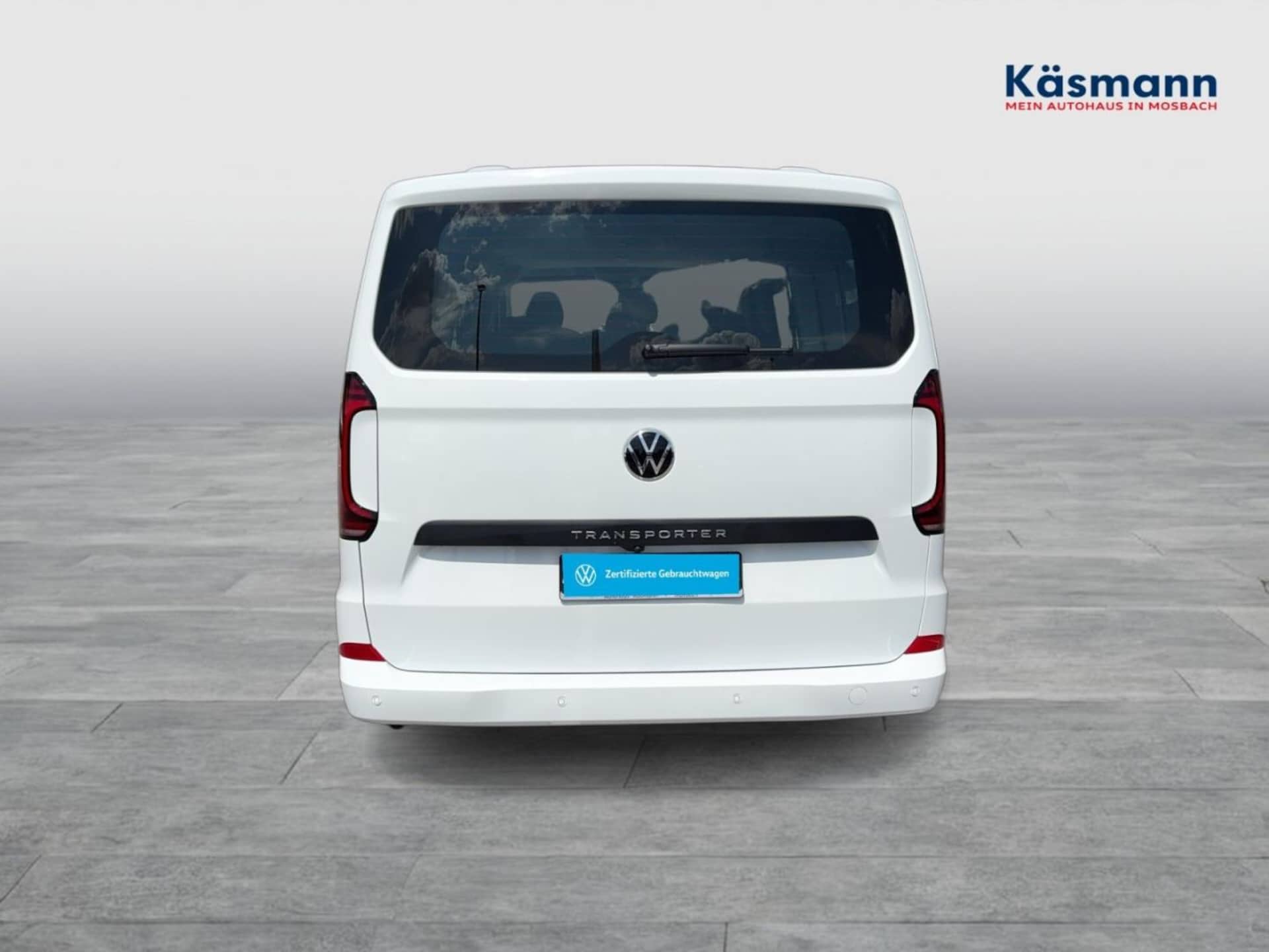 Volkswagen Transporter Kombi langer Radstand