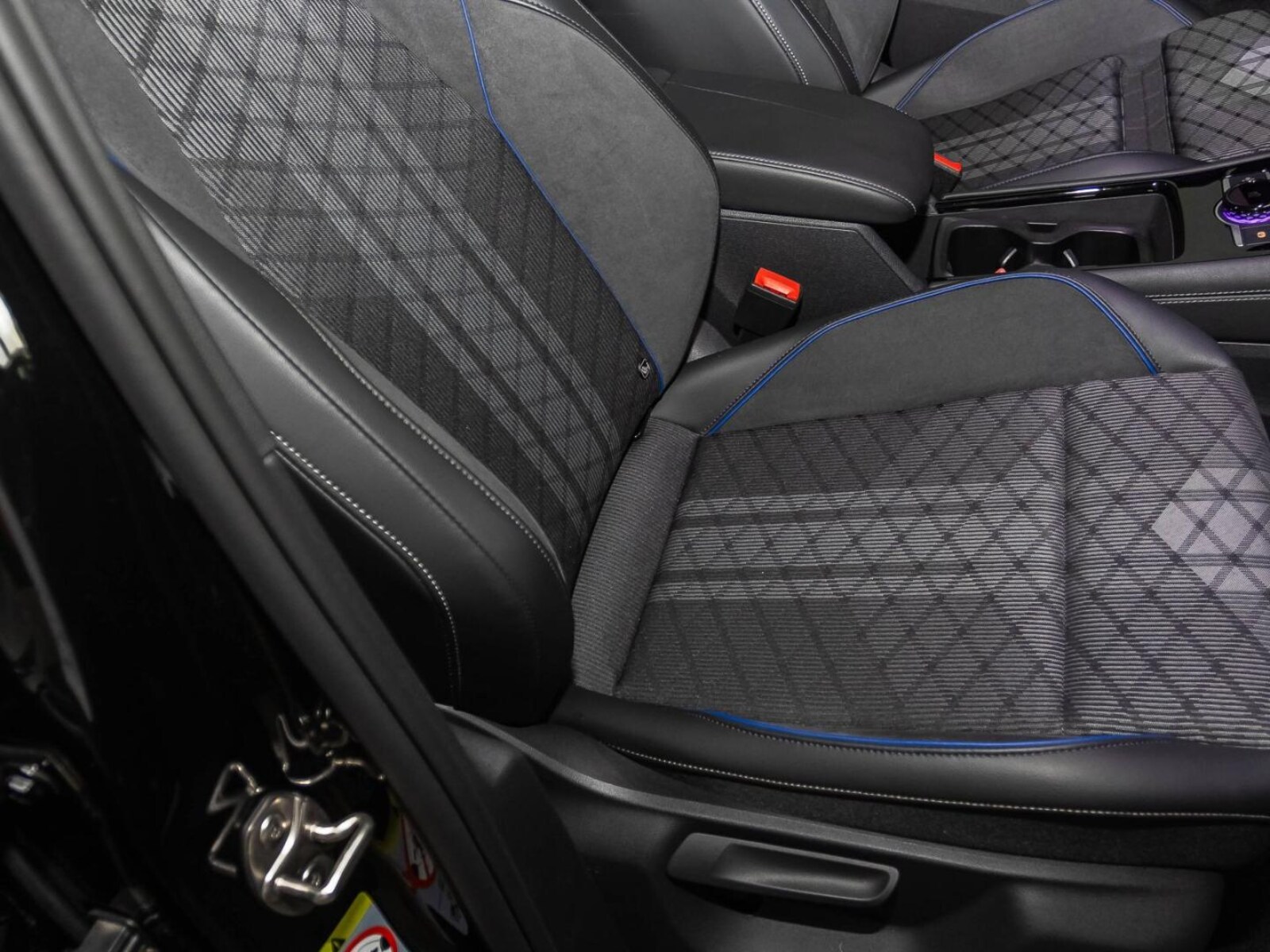 Volkswagen Tiguan – Bild 24