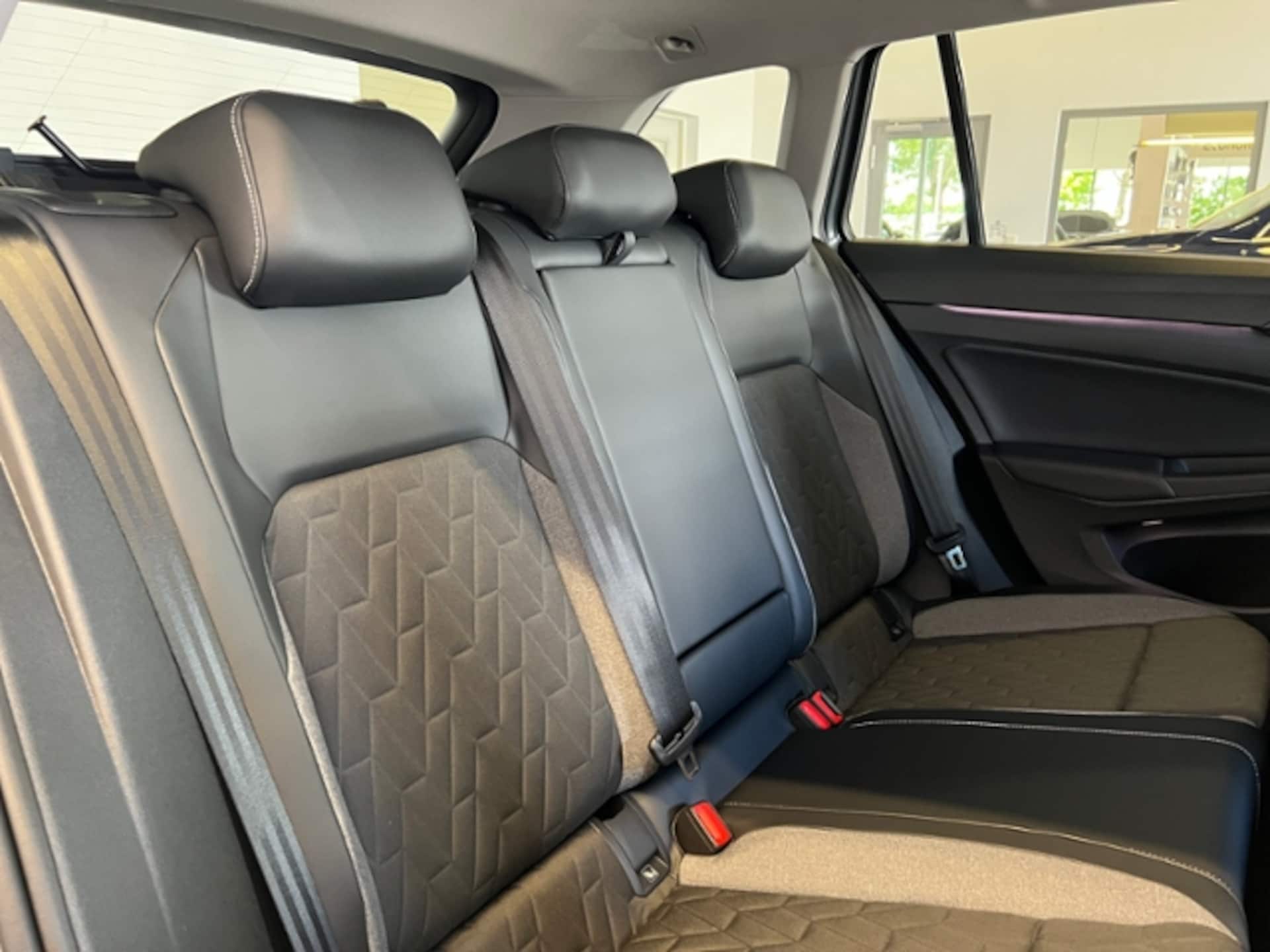 Volkswagen Golf Variant Goal